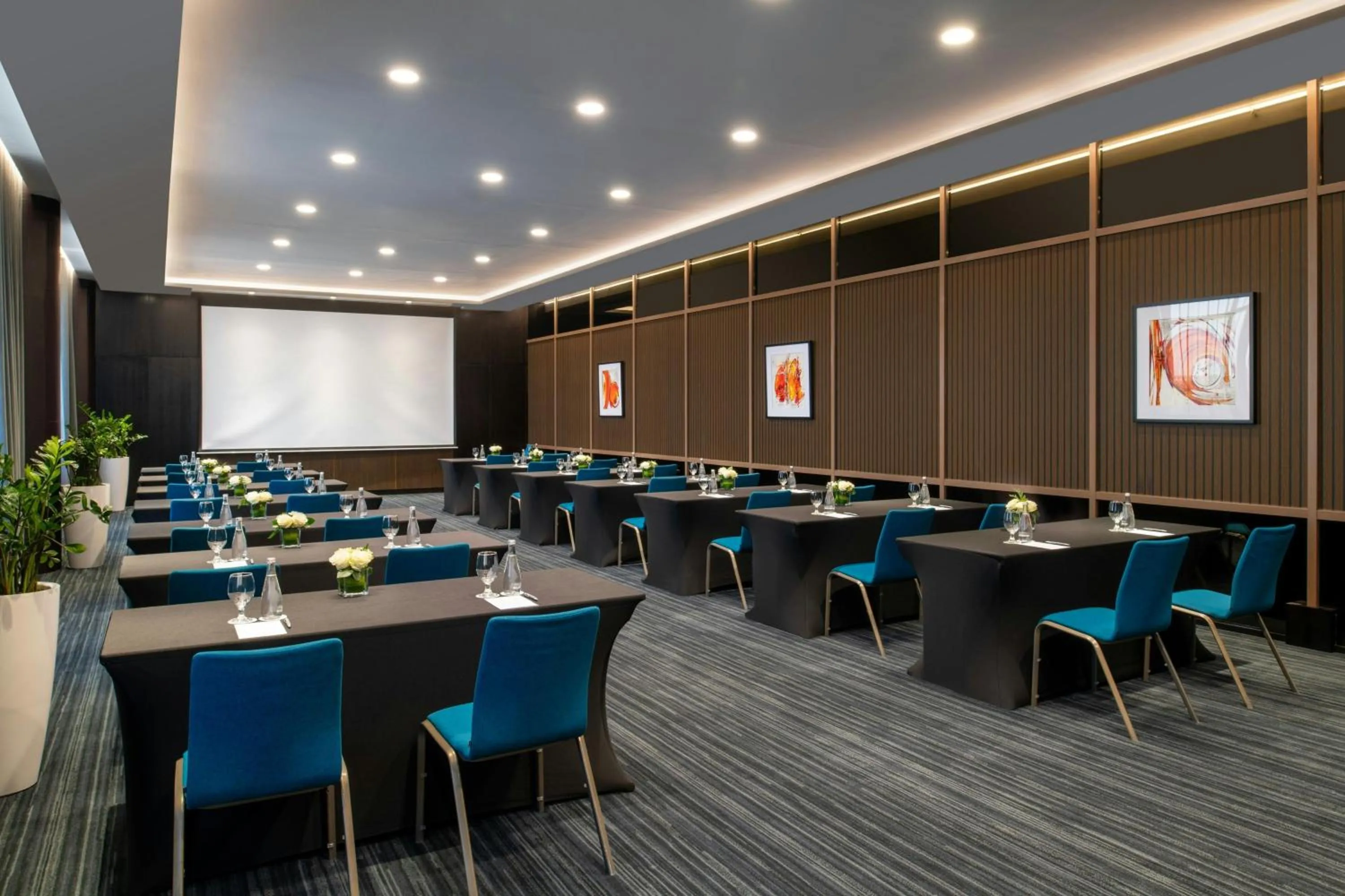 Meeting/conference room in The Westin Doha Hotel & Spa