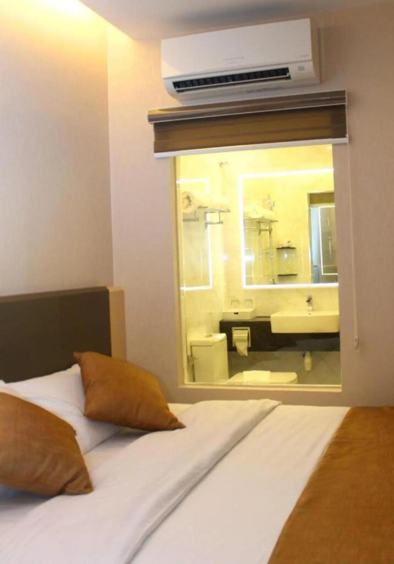 View (from property/room), Bed in Geobay Hotel