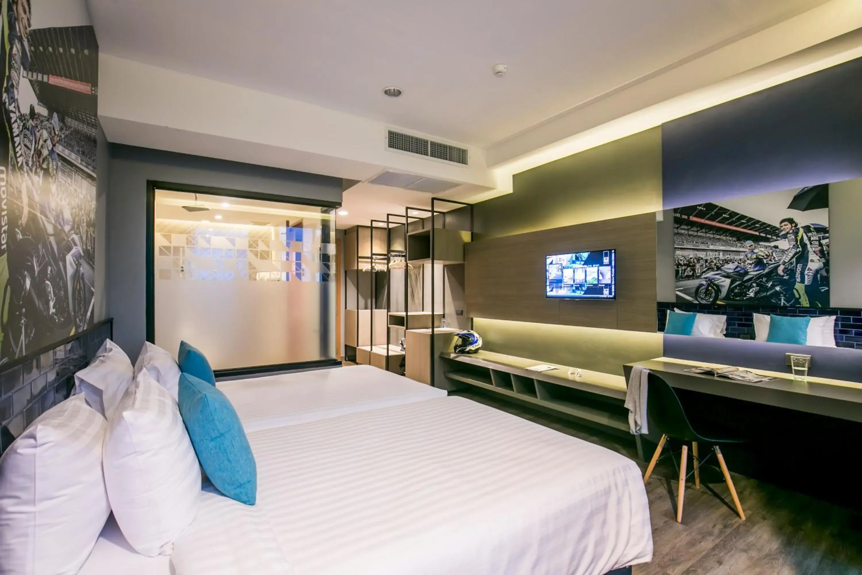 Deluxe Twin Room in The Crystal Hotel Buriram - formerly X2 Vibe Buriram Deluxe Twin Room in The Crystal Hotel Buriram - formerly X2 Vibe Buriram