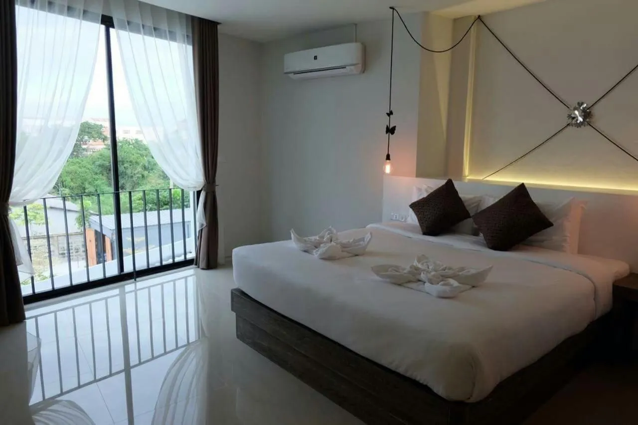Day, Bed in Hotel Chuan Chom The High Resort Saraburi - SHA Plus