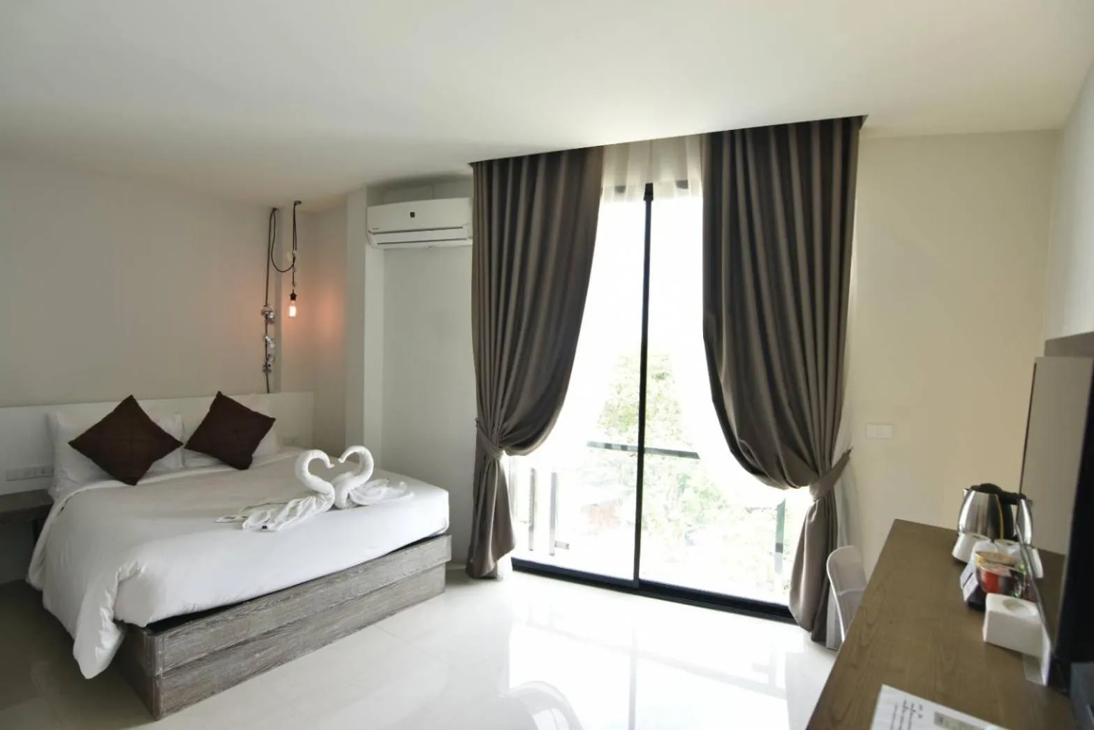 Bed in Hotel Chuan Chom The High Resort Saraburi - SHA Plus