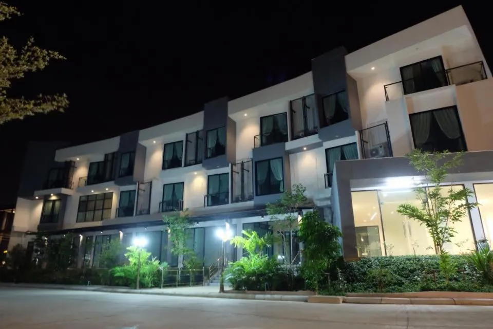 Property building in Hotel Chuan Chom The High Resort Saraburi - SHA Plus