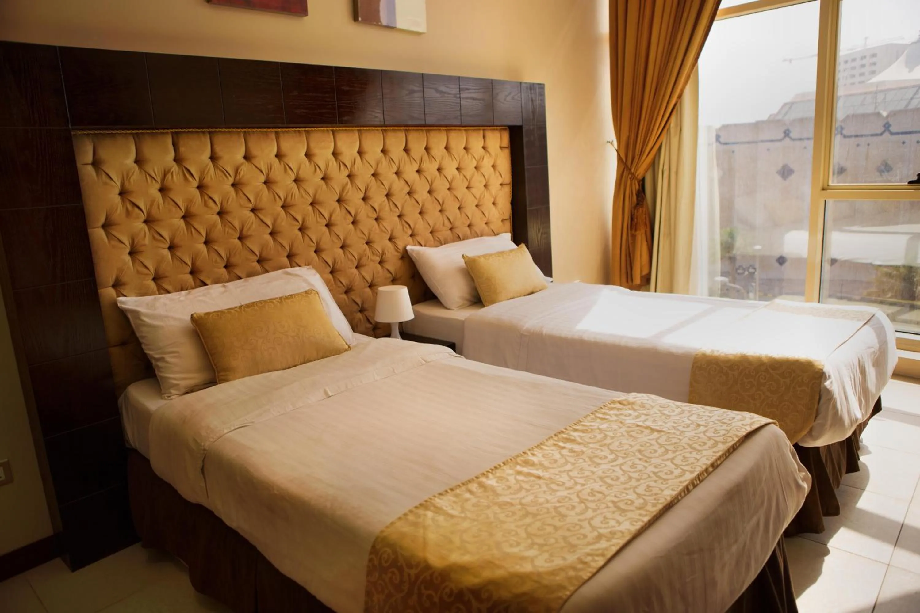 Patio, Bed in Travellerinn Serviced Apartment