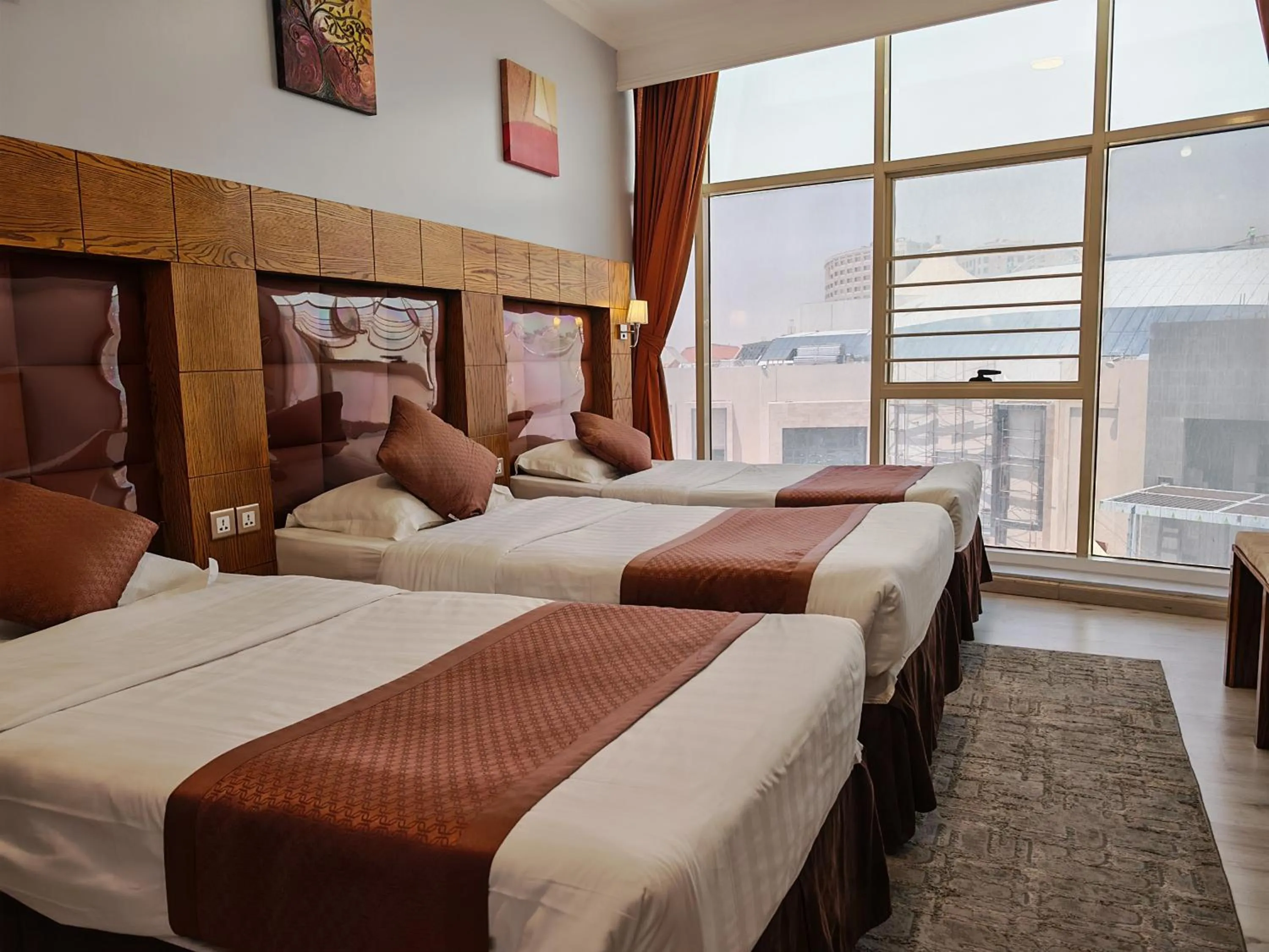 Bedroom, Bed in Travellerinn Serviced Apartment