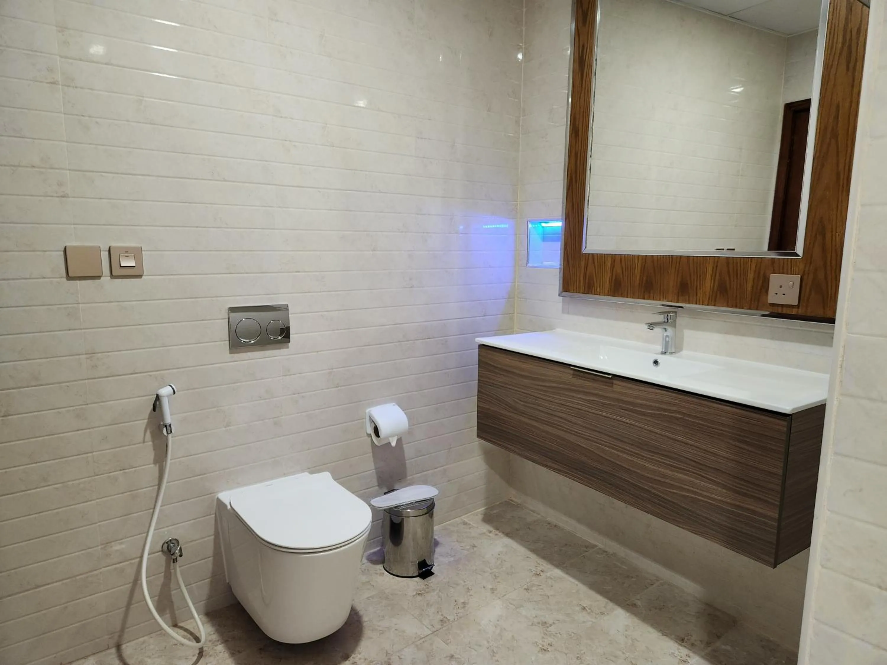 Toilet in Travellerinn Serviced Apartment