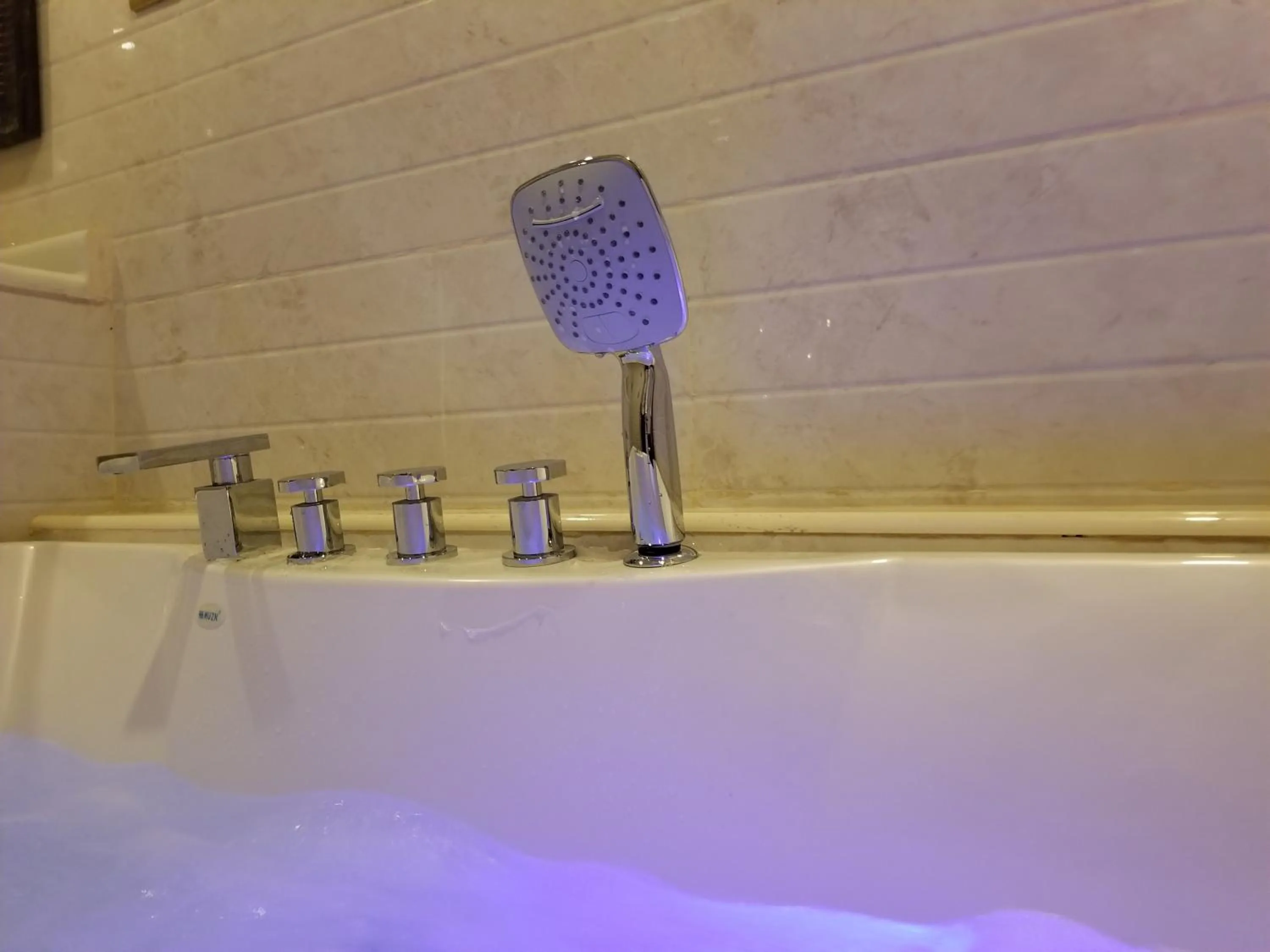 Bathroom in Travellerinn Serviced Apartment