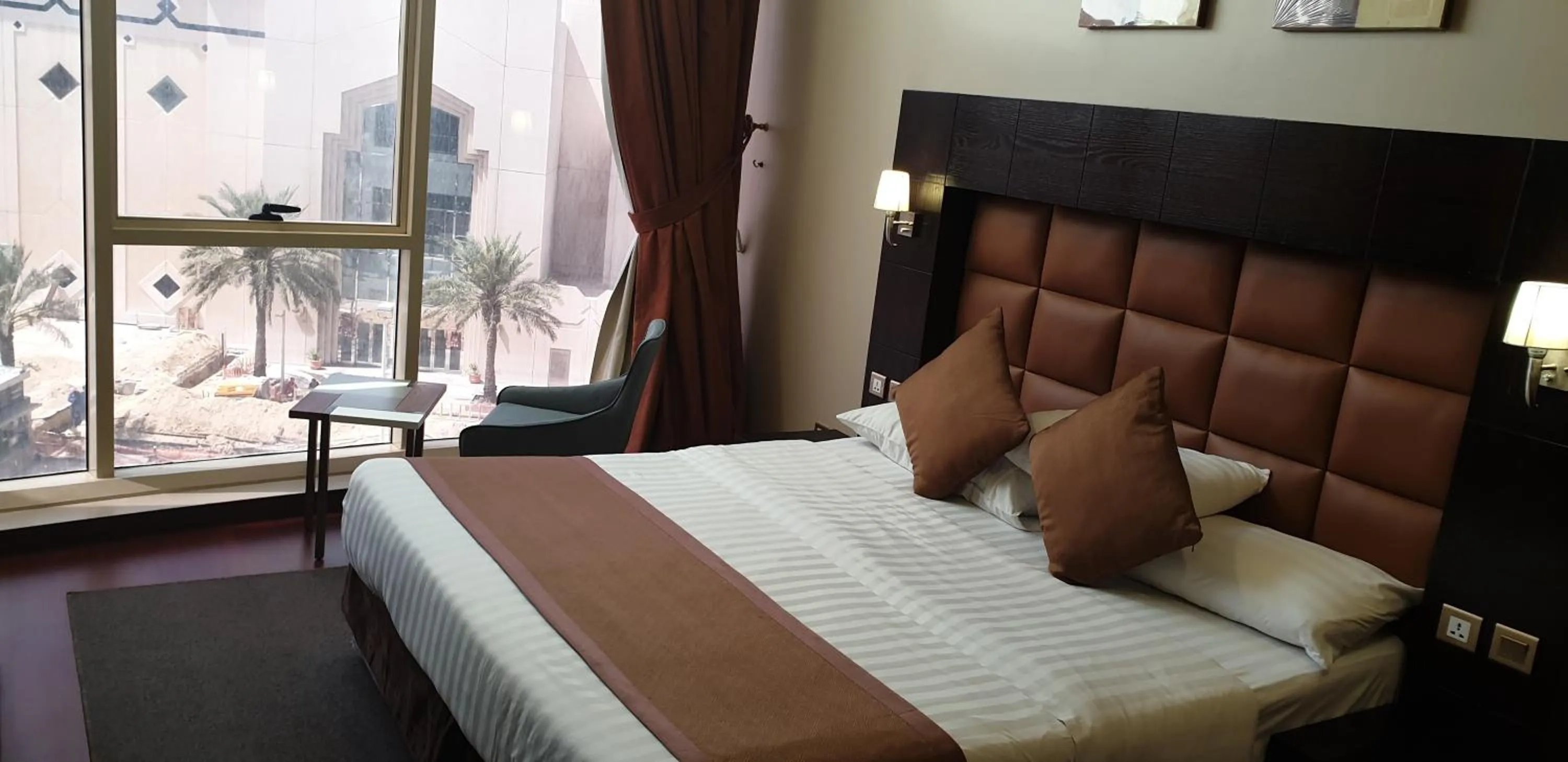 Bedroom, Bed in Travellerinn Serviced Apartment