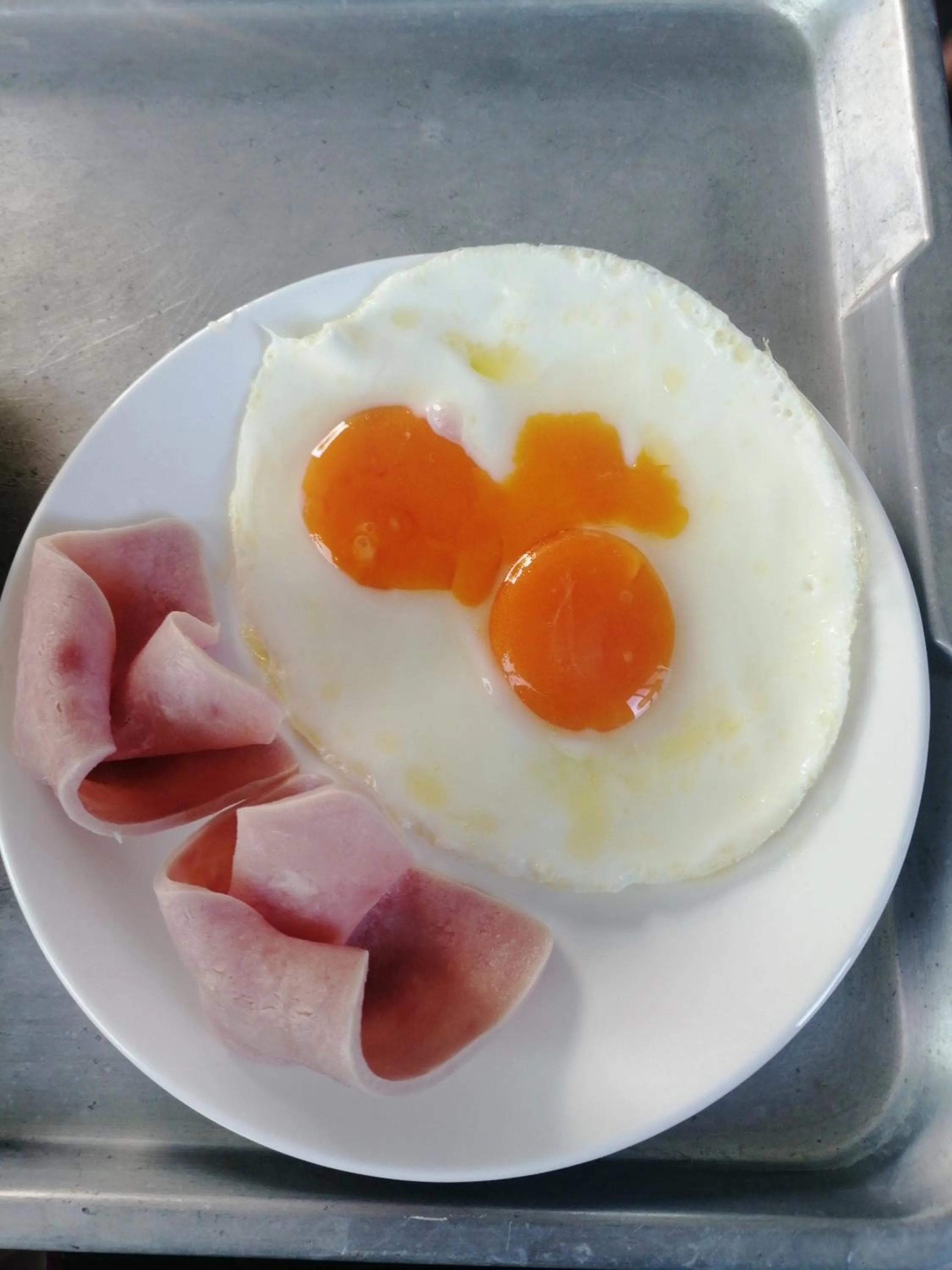 Breakfast in Yotin Guest House