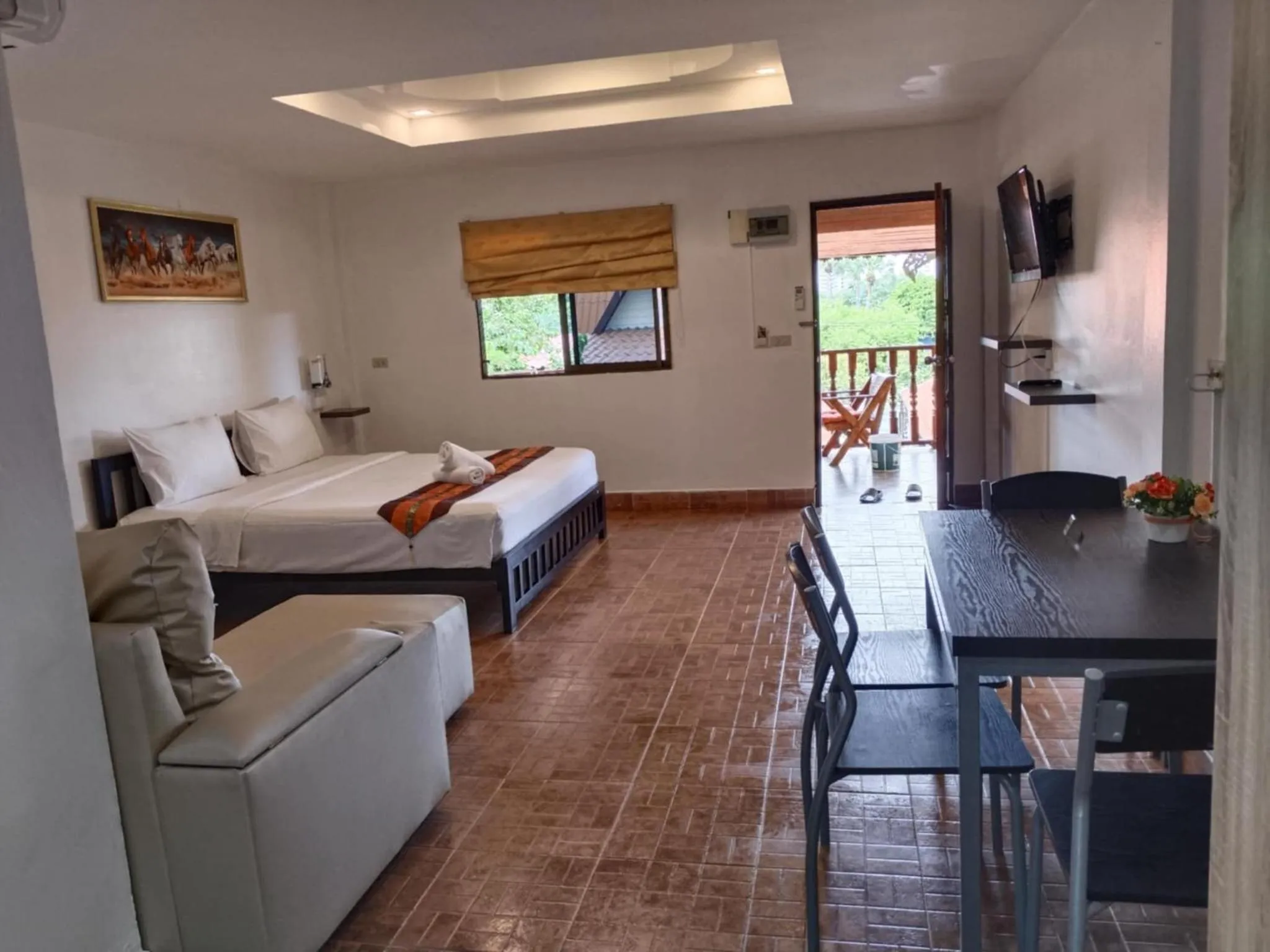 View (from property/room) in Phratamnak Inn - 100 meter from Beach