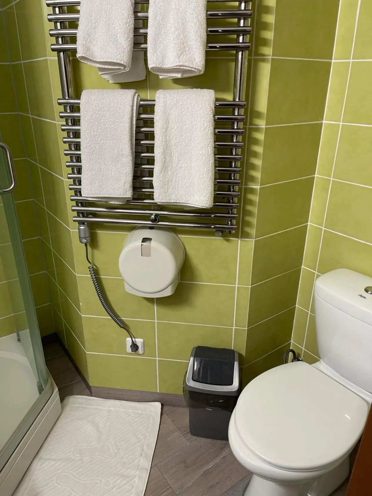 Shower in Akmenine Kerpe