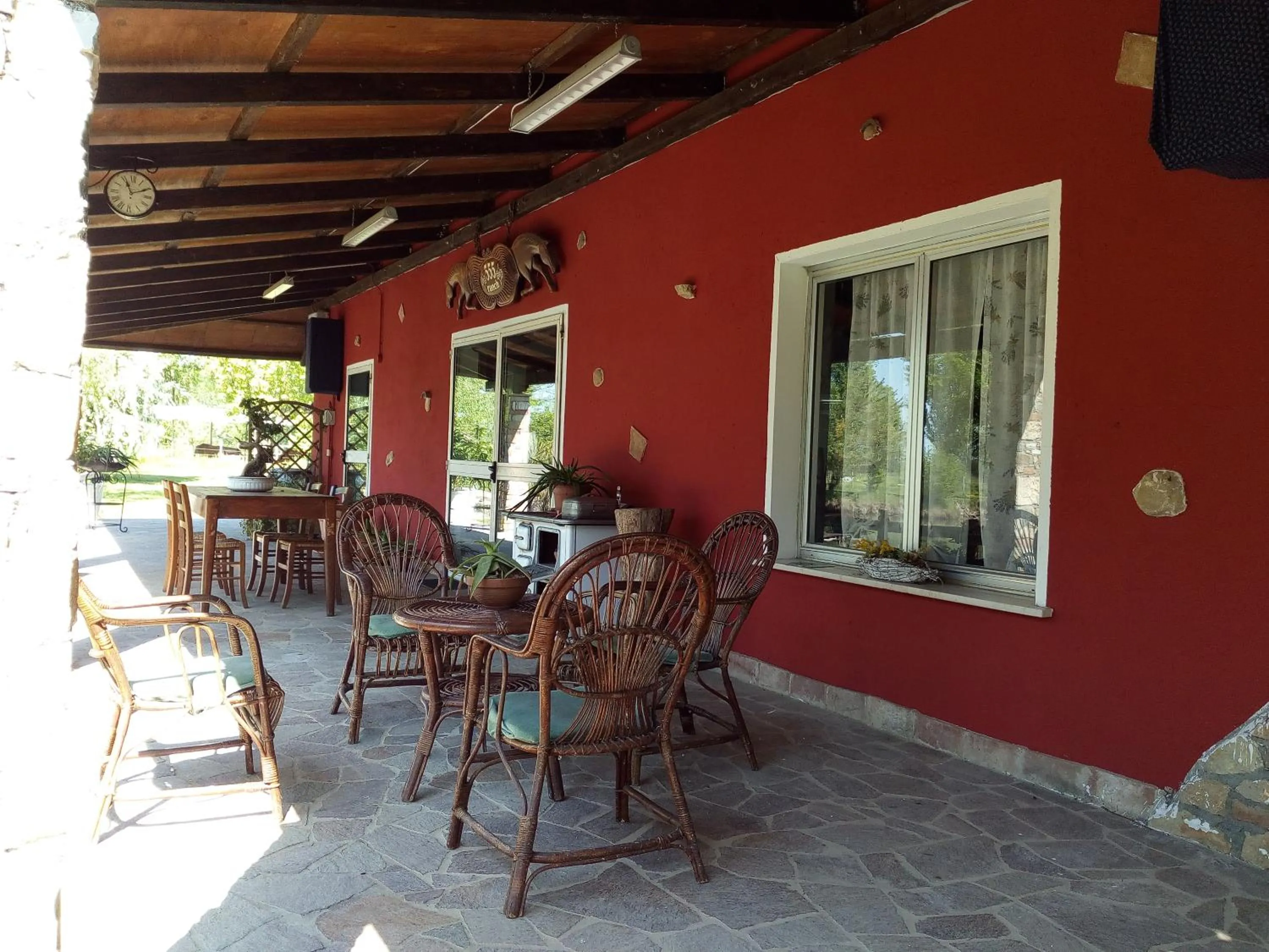 Patio in Agriturismo Adriano Pedretti