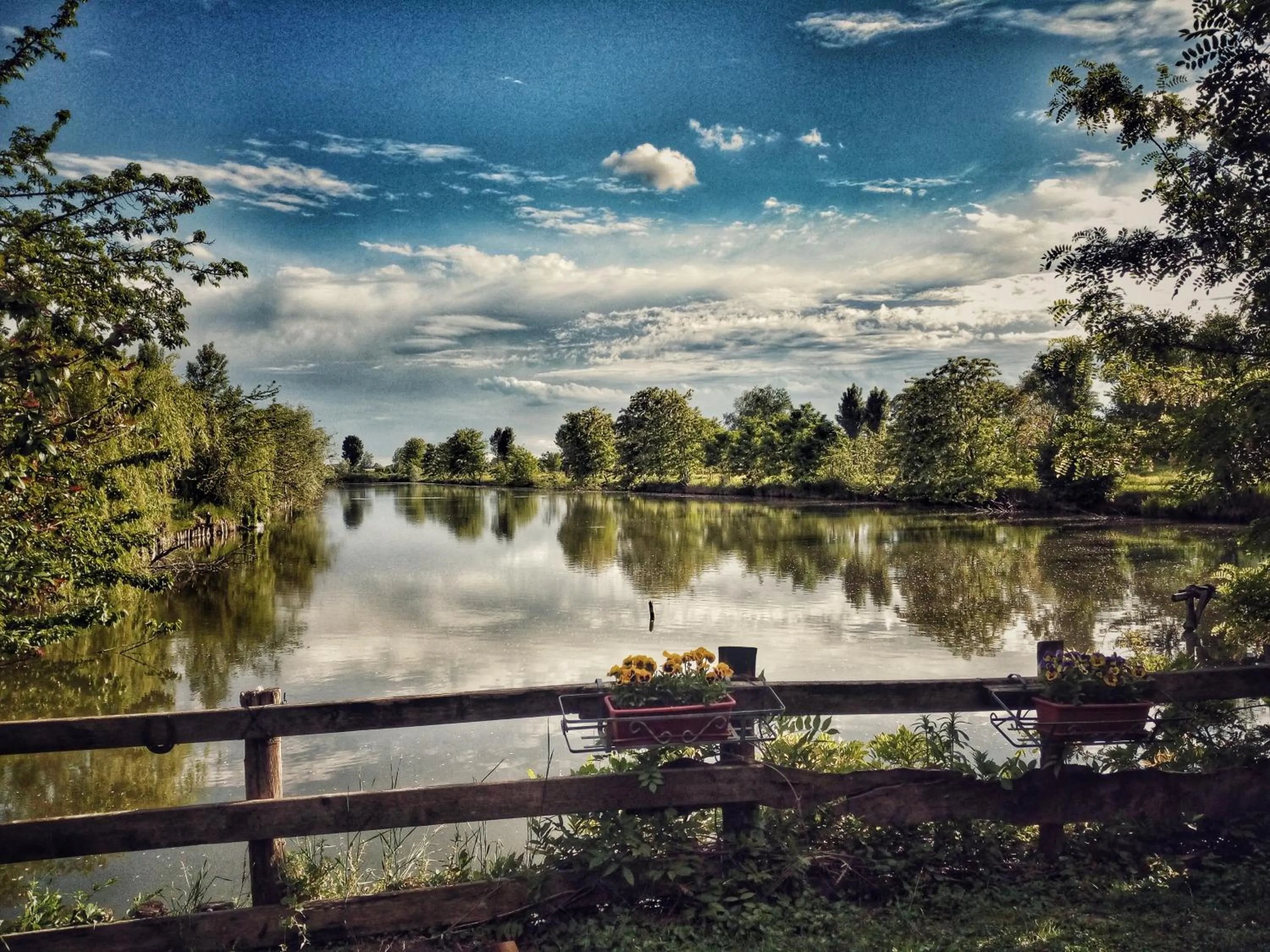 Lake view in Agriturismo Adriano Pedretti