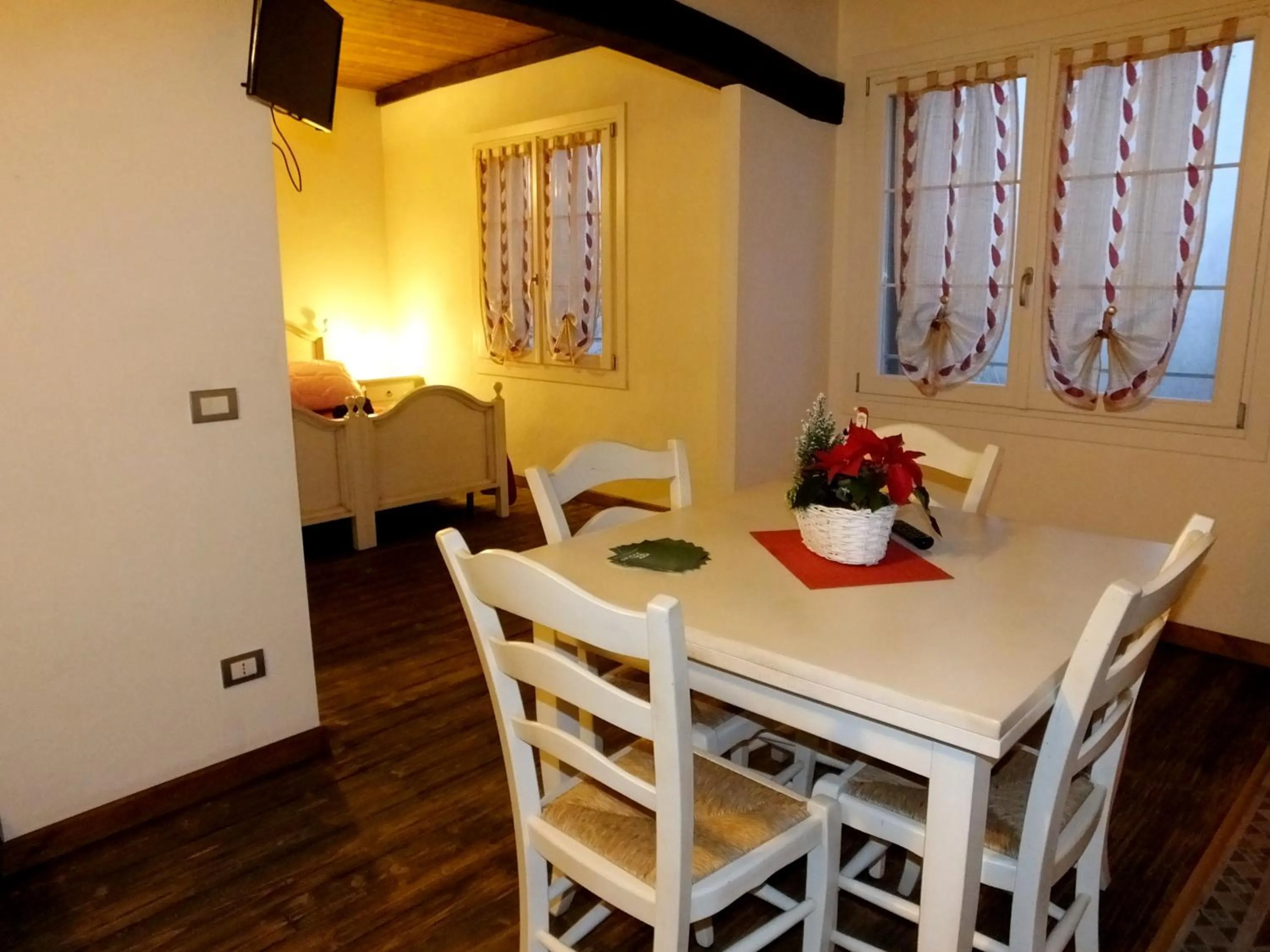 Dining area in Agriturismo Adriano Pedretti