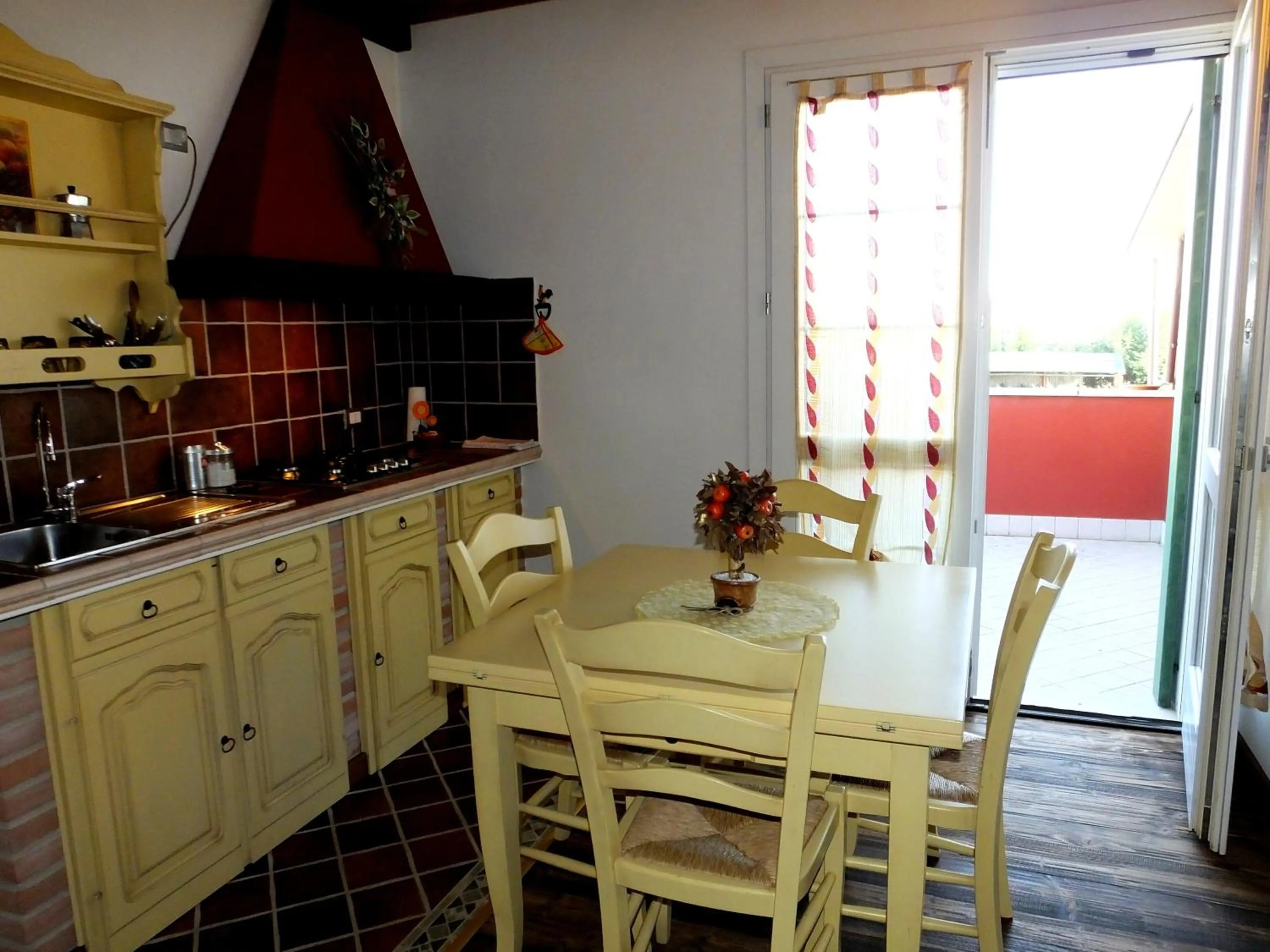 Kitchen or kitchenette in Agriturismo Adriano Pedretti