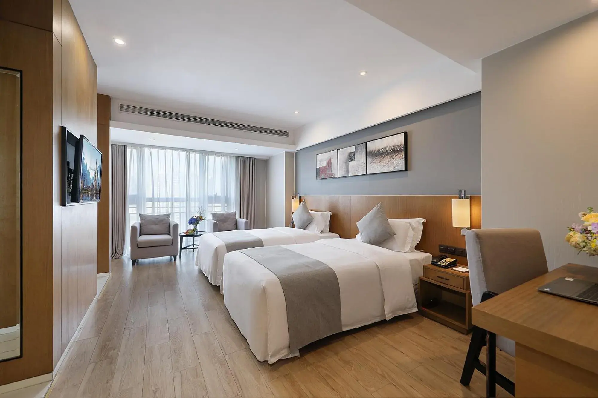 Photo of the whole room, Bed in Hongdu Hotel Photo of the whole room, Bed in Hongdu Hotel