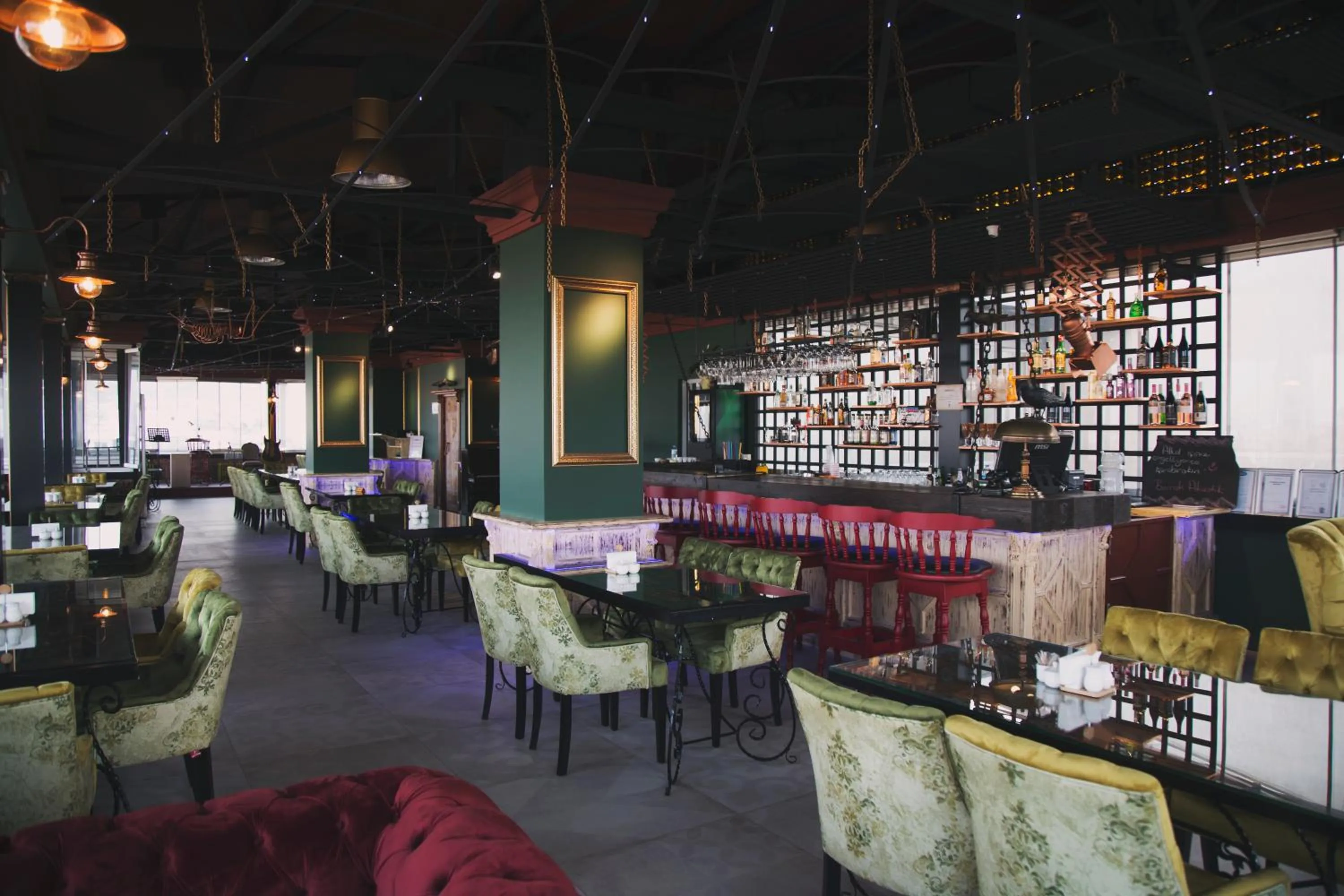 Restaurant/places to eat in Berrak Otel