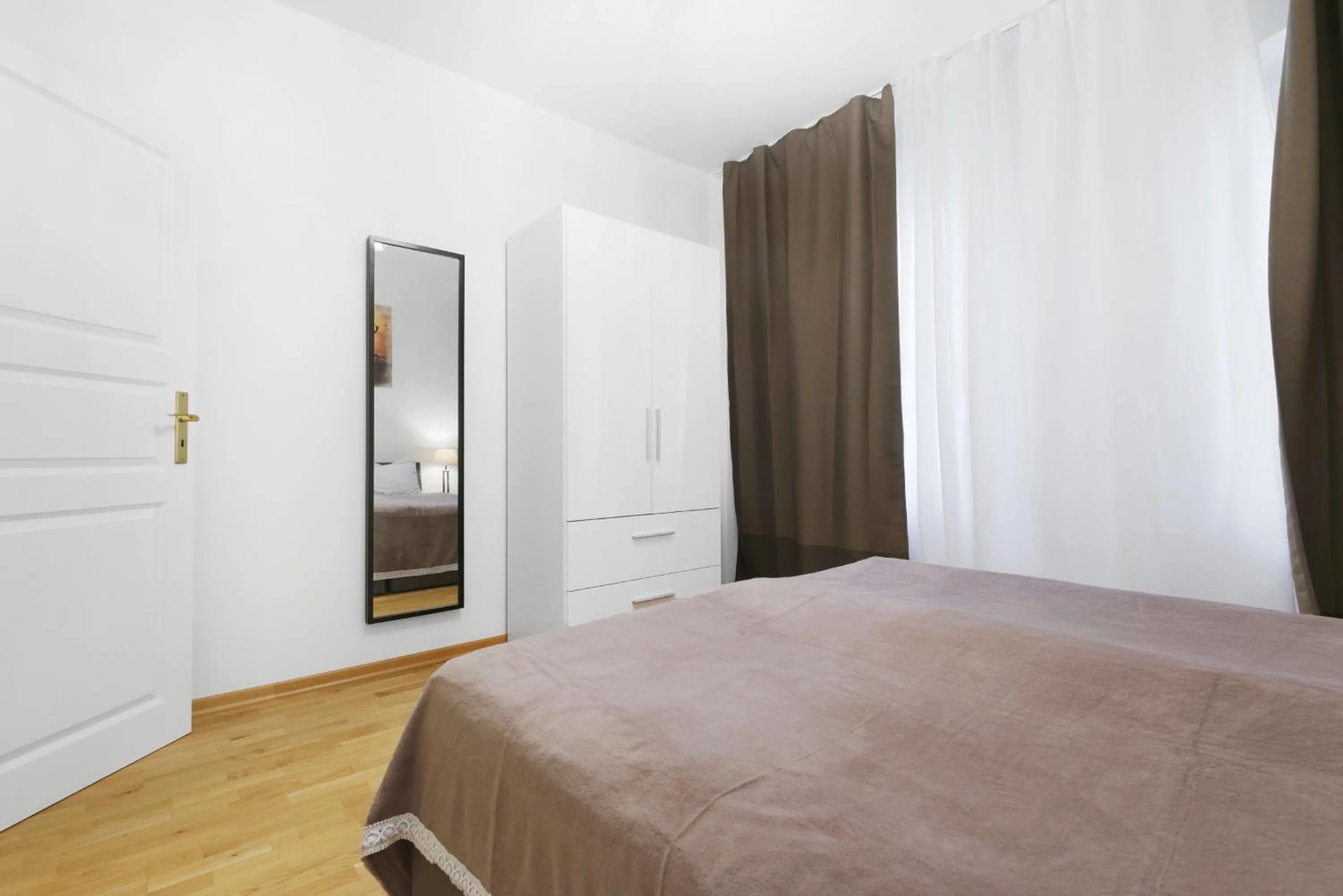 Bed in Grand Central Mitte Apartment