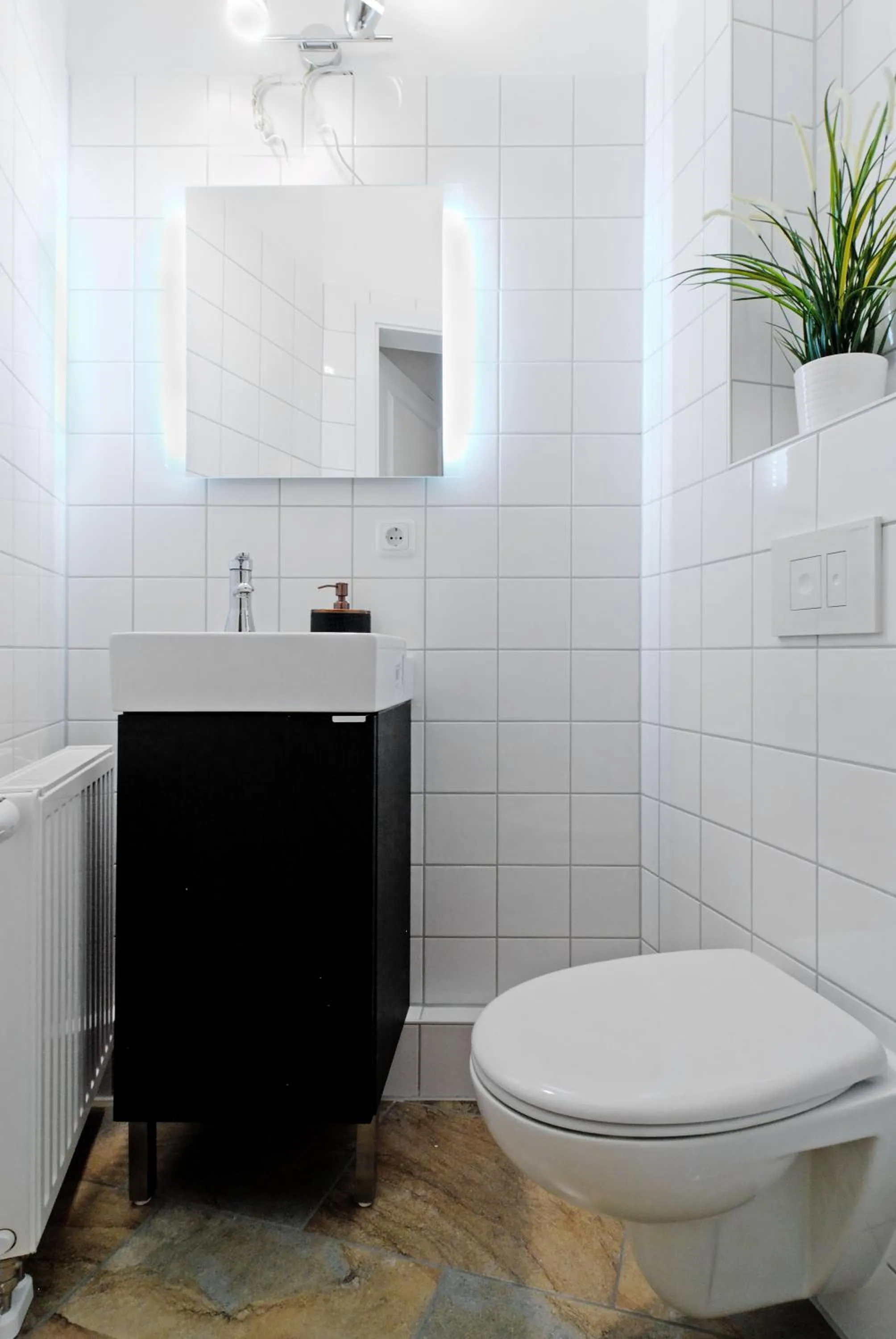 Toilet in Grand Central Mitte Apartment