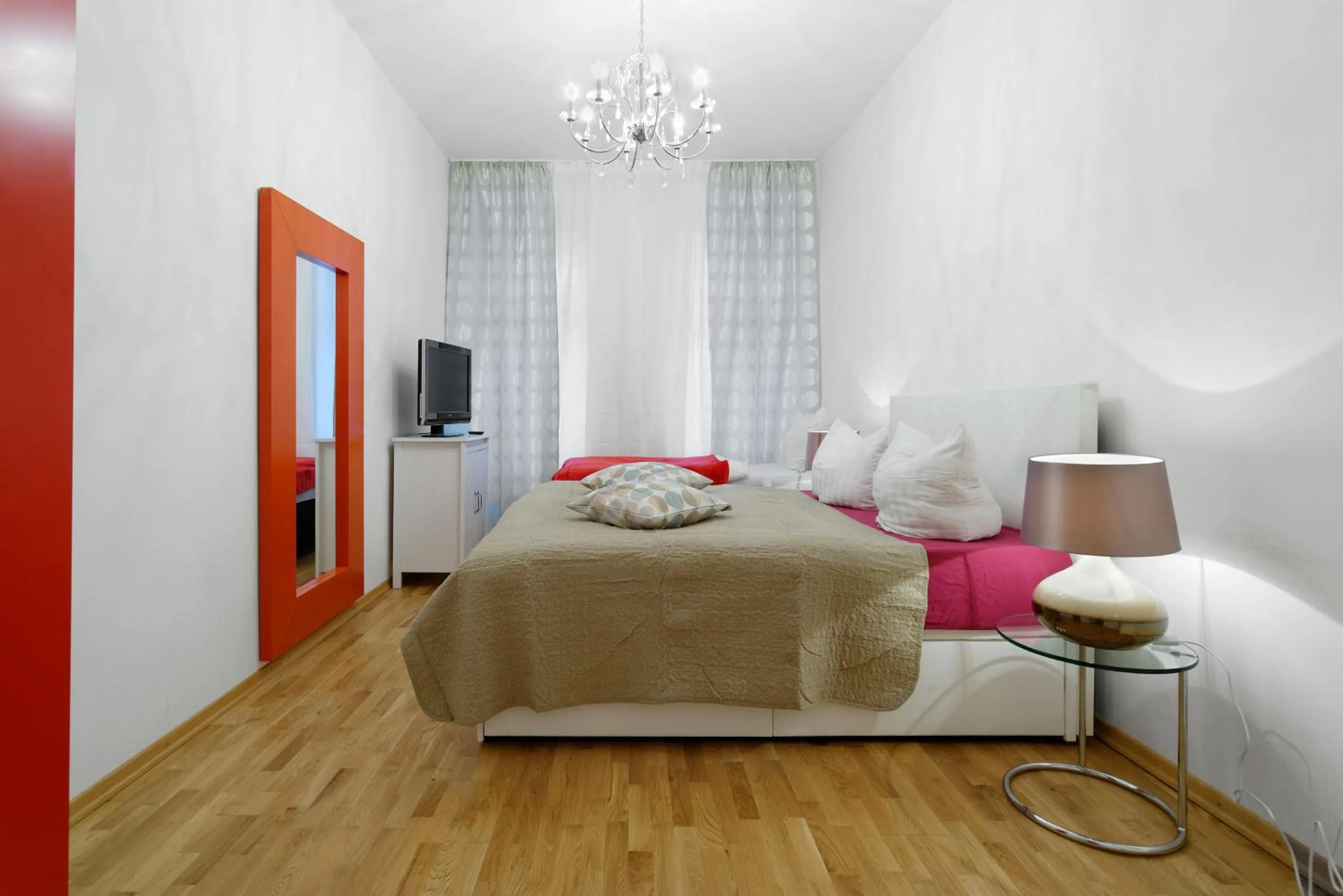 Bedroom, Bed in Grand Central Mitte Apartment