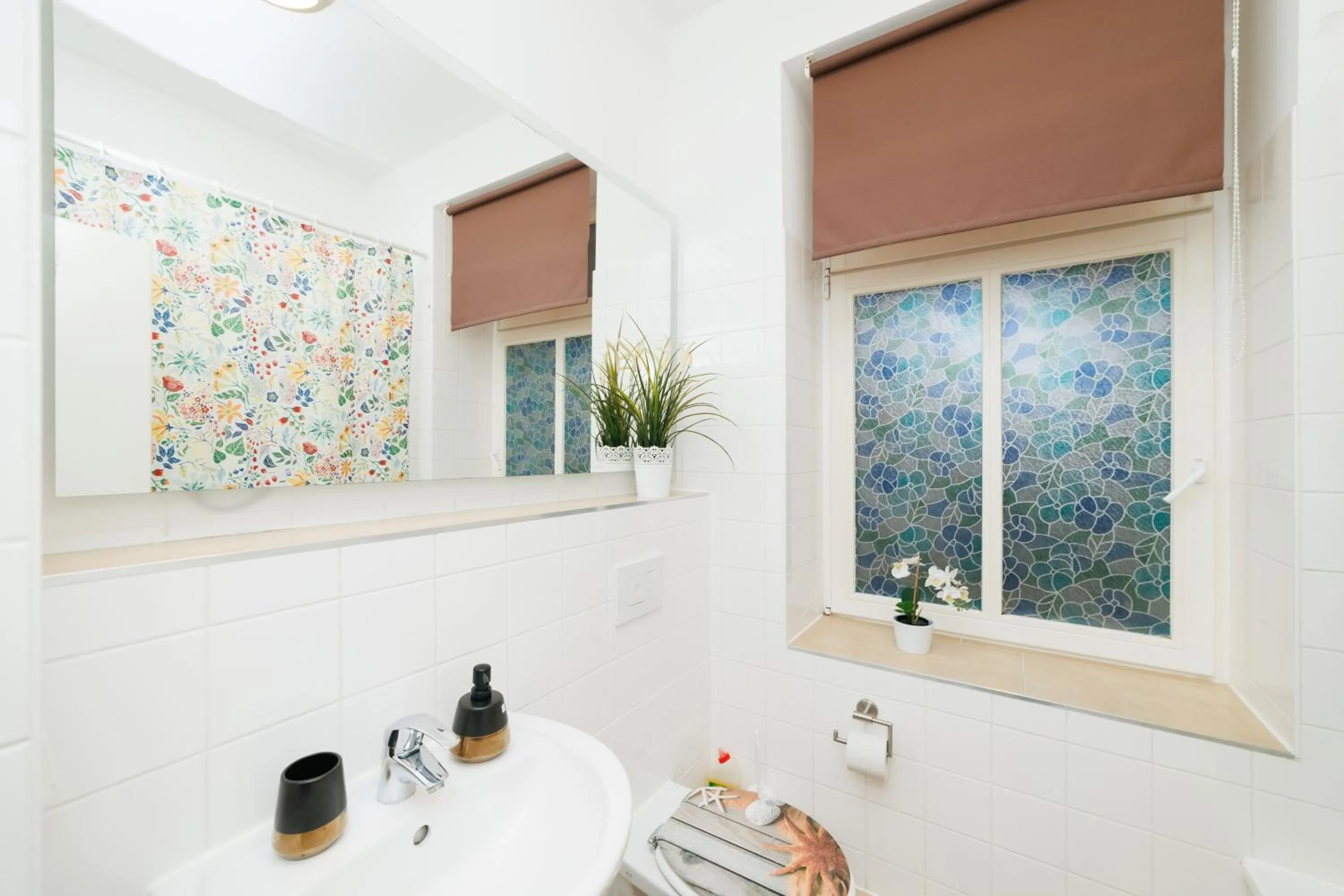 Bathroom in Grand Central Mitte Apartment