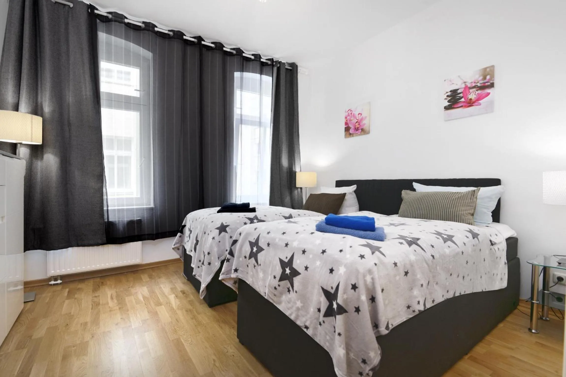 Bed in Grand Central Mitte Apartment