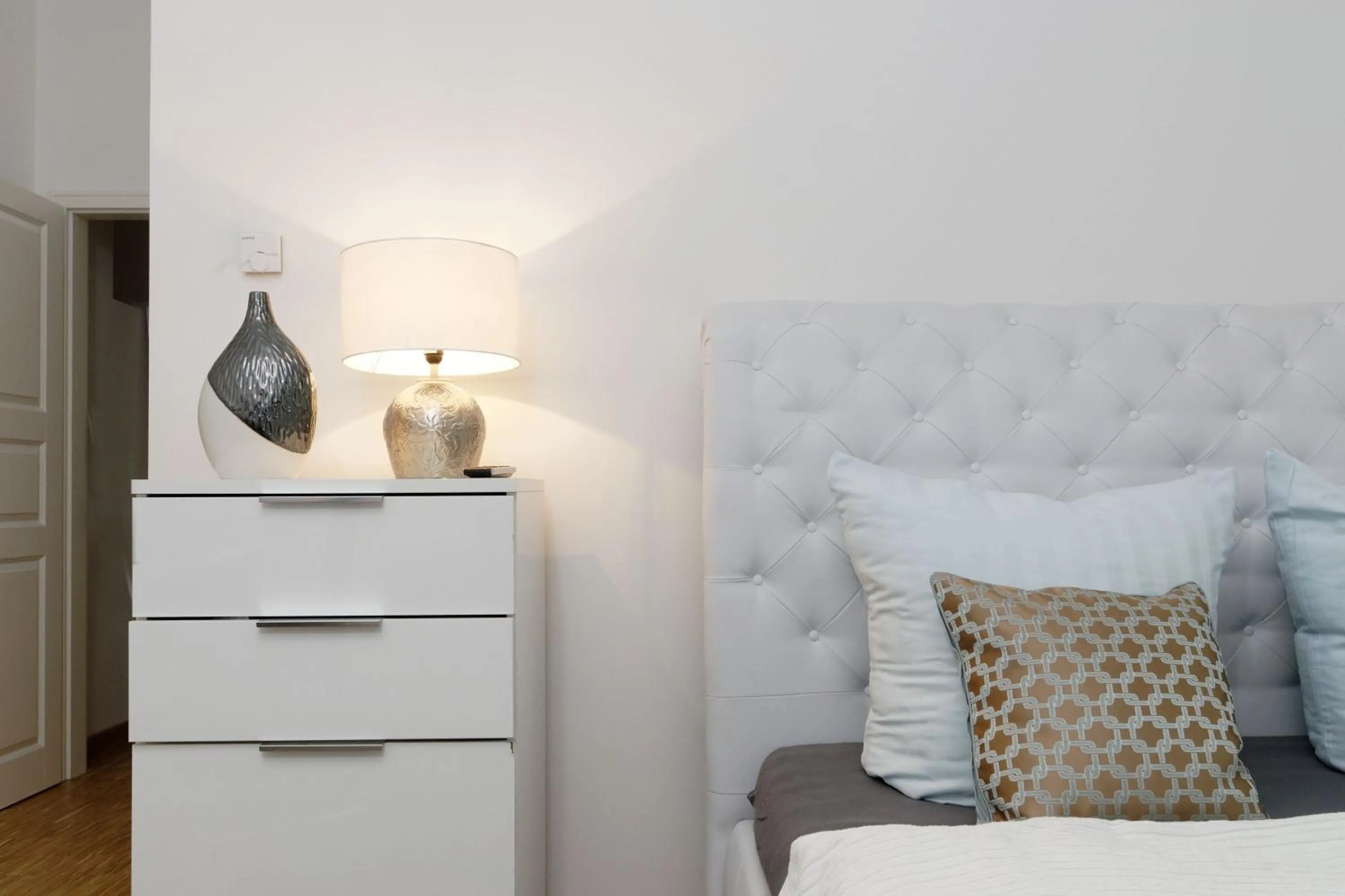 Decorative detail, Bed in Grand Central Mitte Apartment