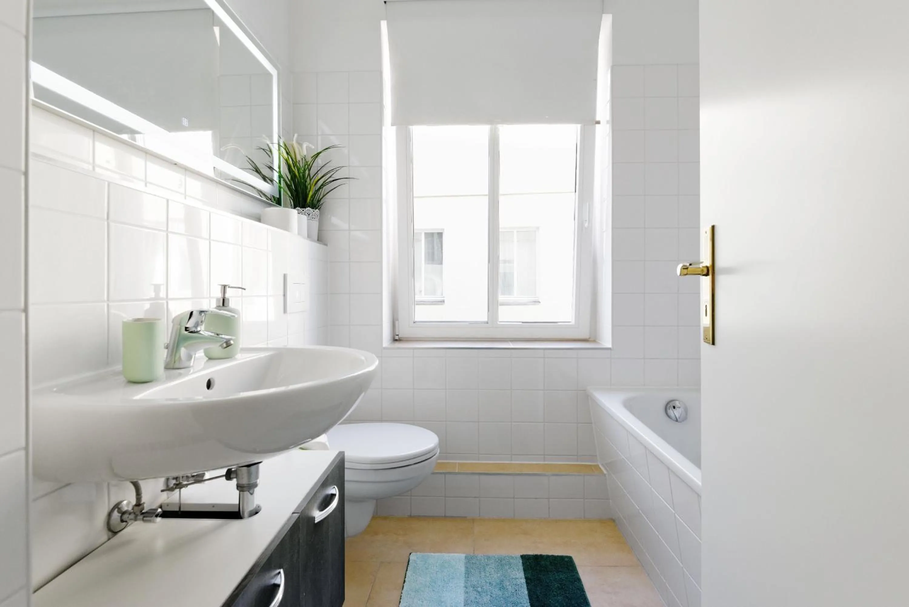 Toilet in Grand Central Mitte Apartment