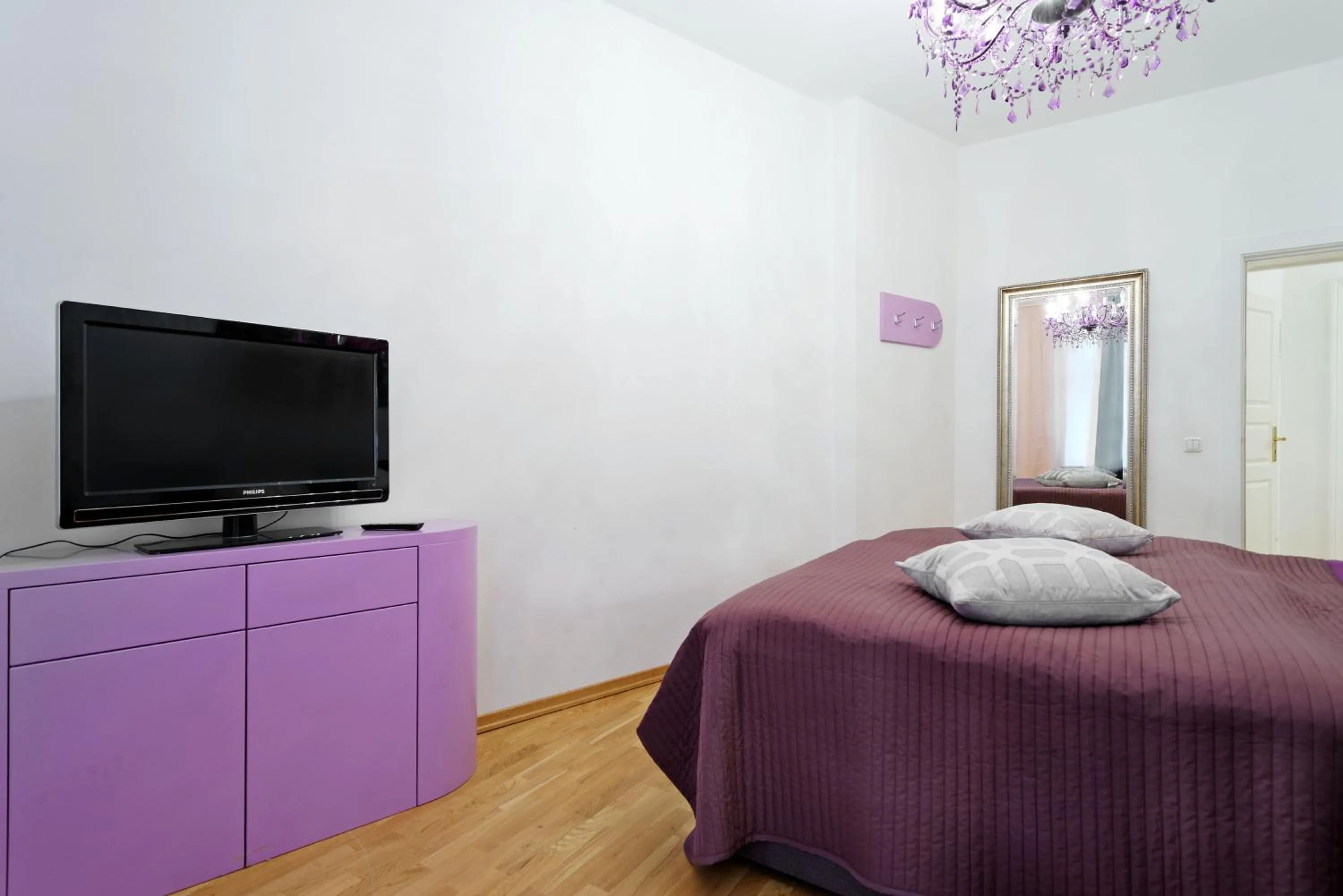 Bedroom, Bed in Grand Central Mitte Apartment