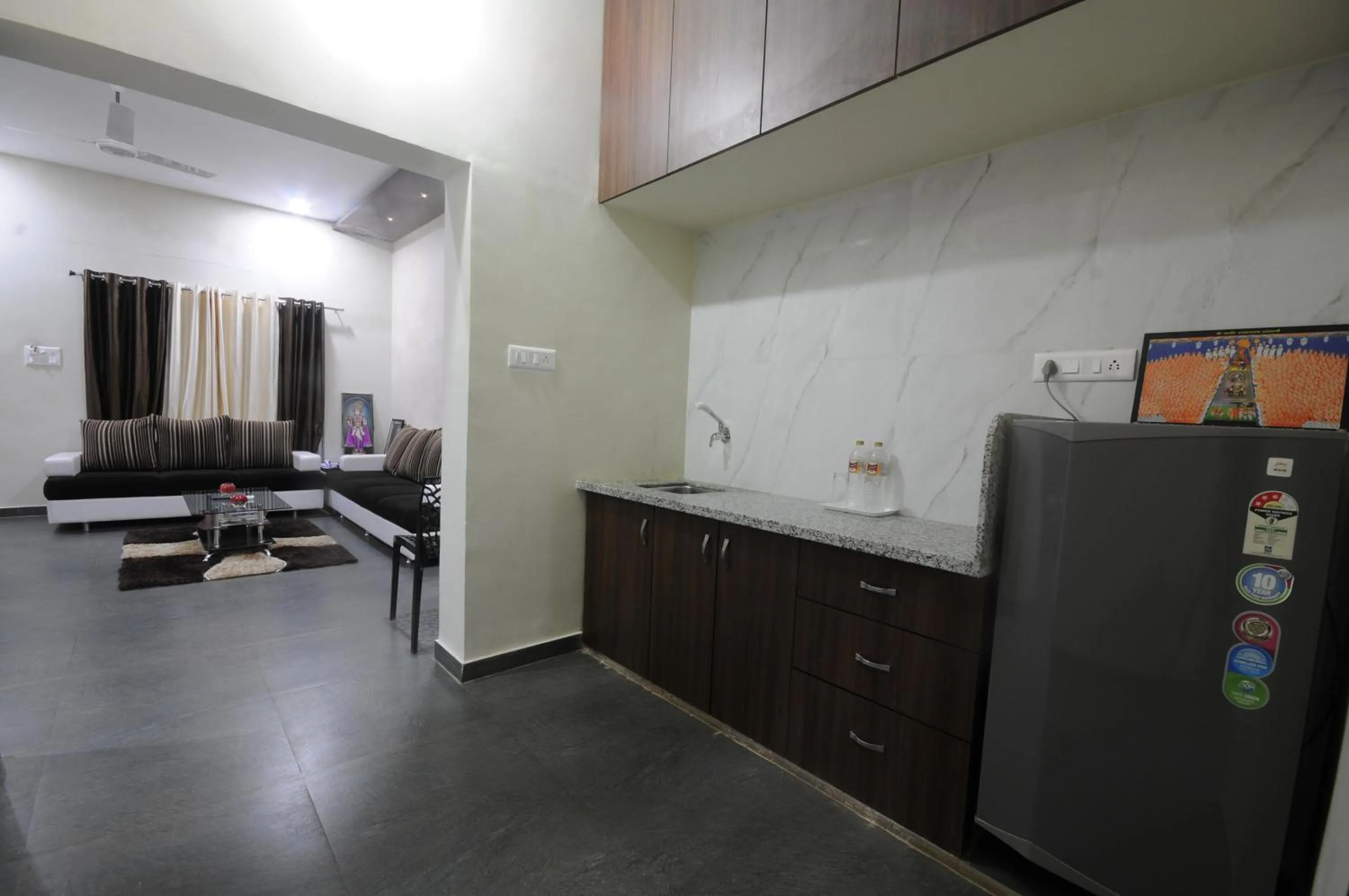 Kitchen or kitchenette in Vishal Lords Inn Gir Forest