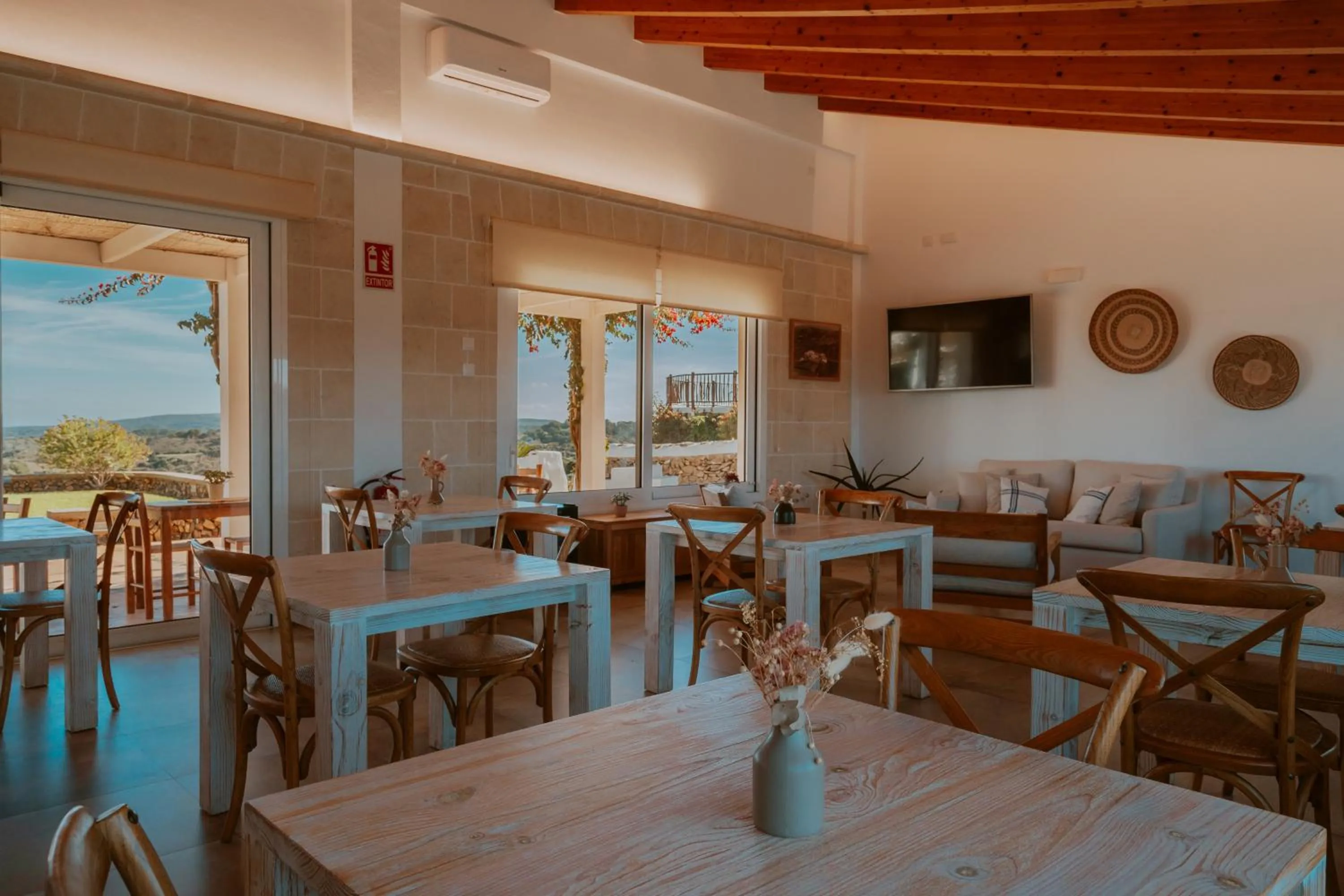 Restaurant/places to eat in Agroturismo Son Vives Menorca - Adults Only