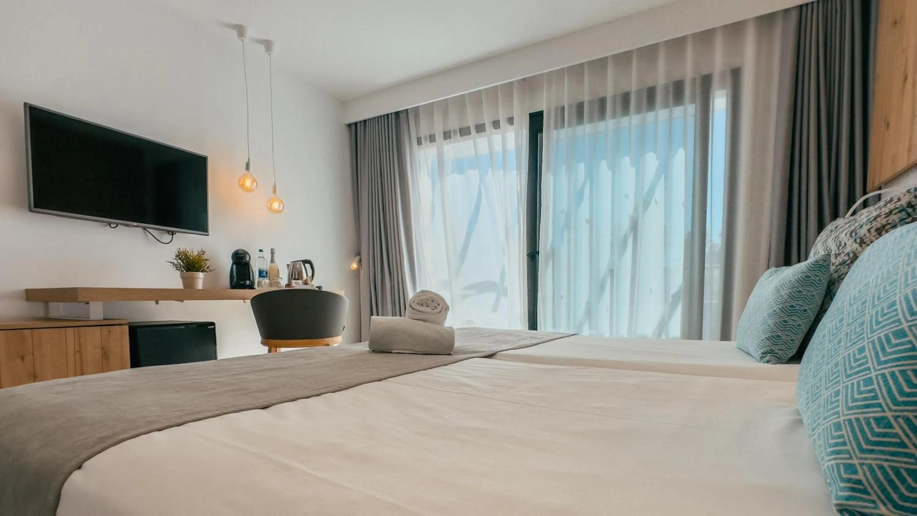 Photo of the whole room, Bed in Labranda Corralejo Village