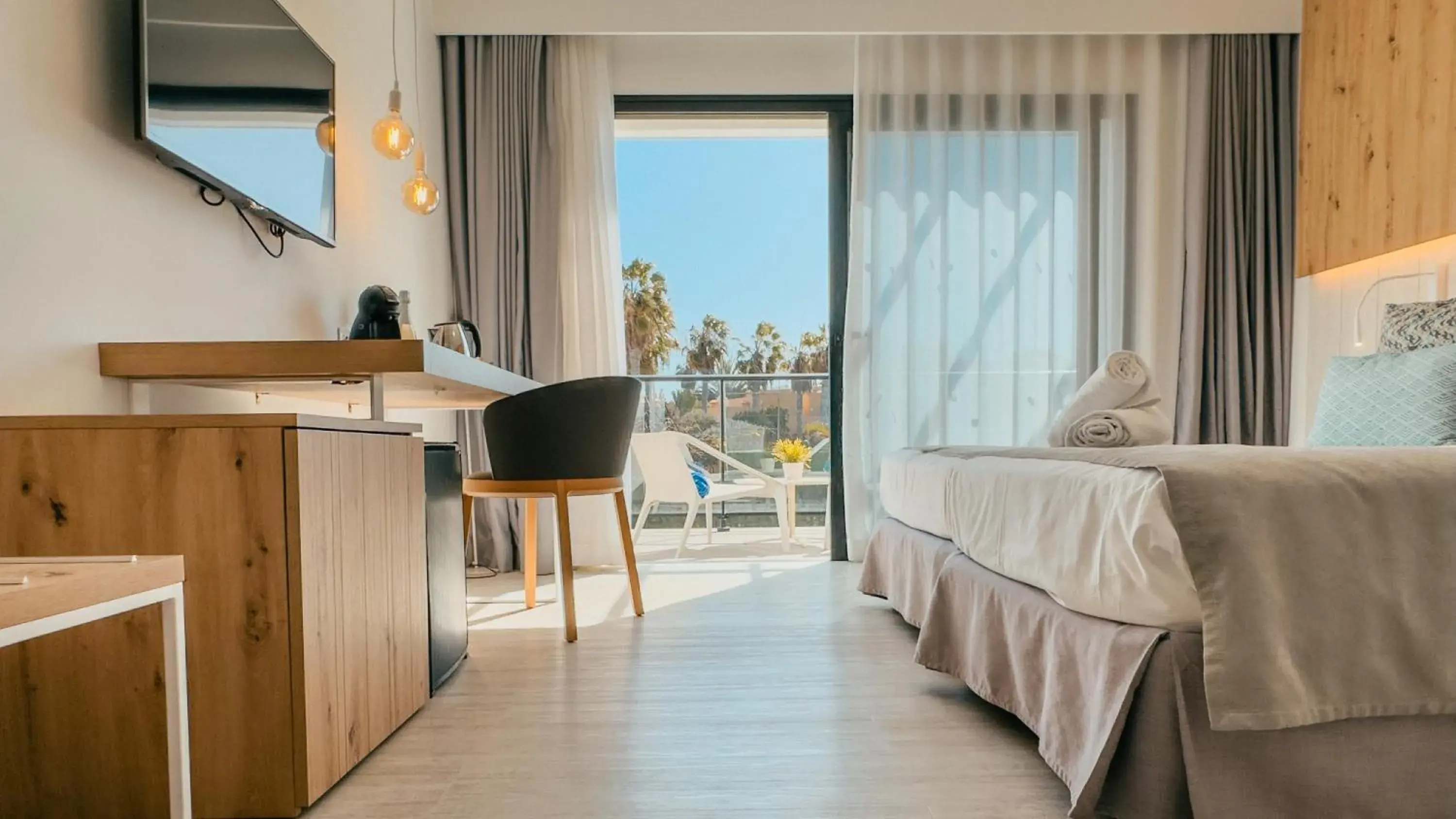 Photo of the whole room, Bed in Labranda Corralejo Village Photo of the whole room, Bed in Labranda Corralejo Village