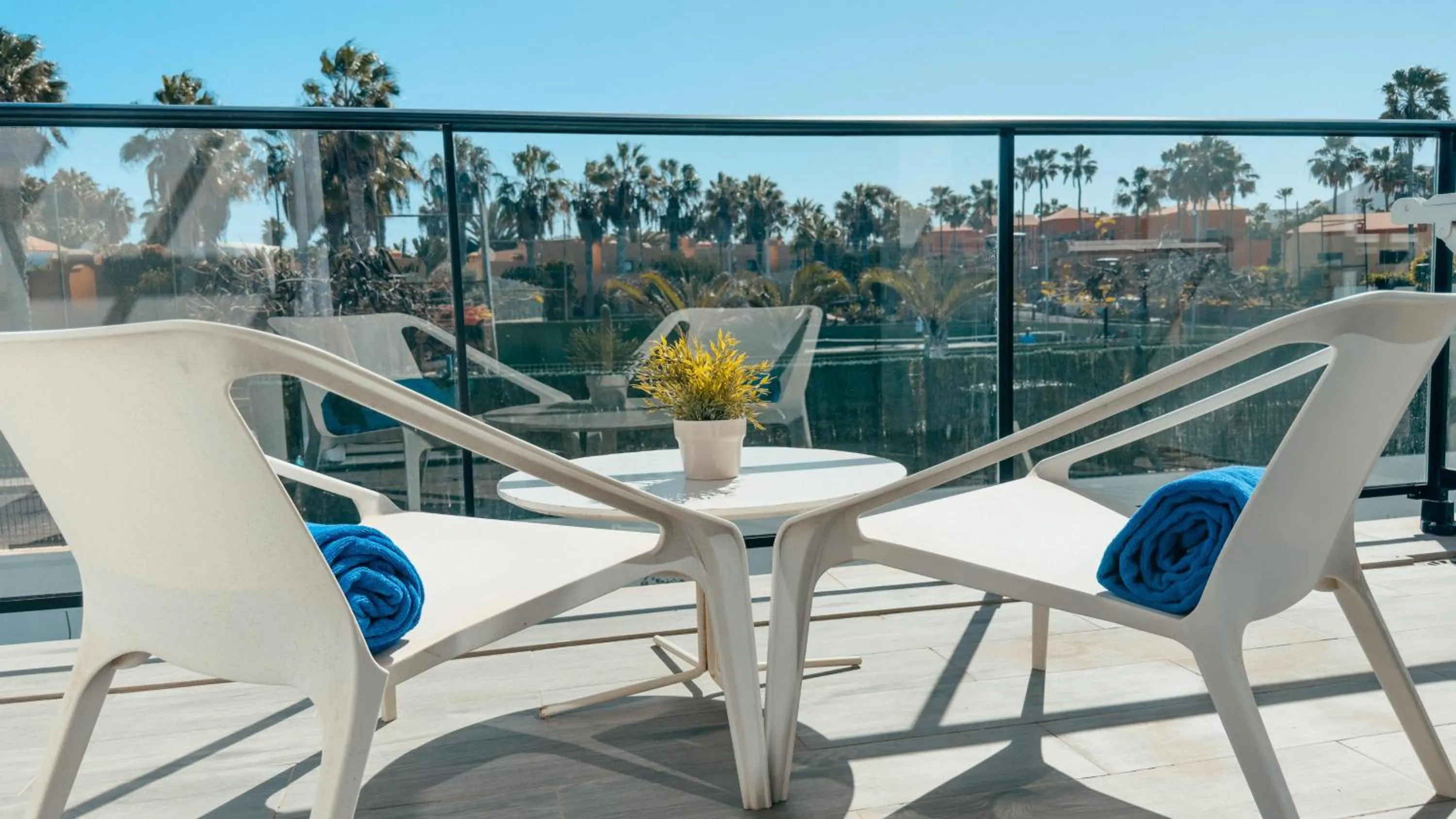 Photo of the whole room in Labranda Corralejo Village