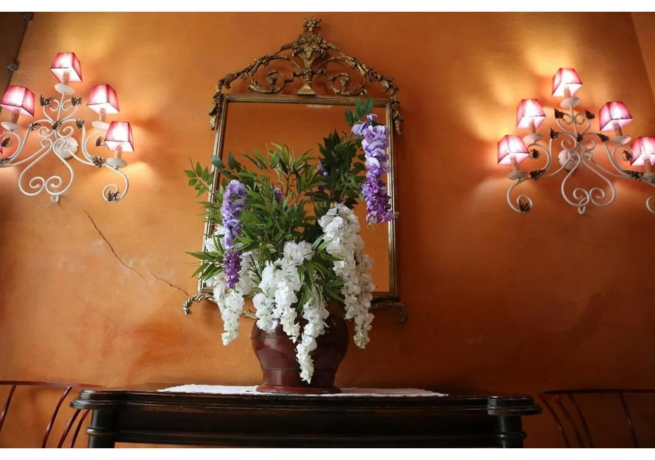Lobby or reception in La Casona de Calderón Gastronomic & Boutique Hotel