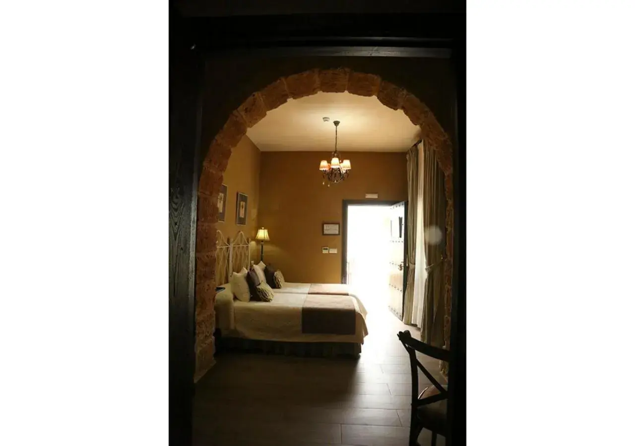 Decorative detail, Bed in La Casona de Calderón Gastronomic & Boutique Hotel Decorative detail, Bed in La Casona de Calderón Gastronomic & Boutique Hotel