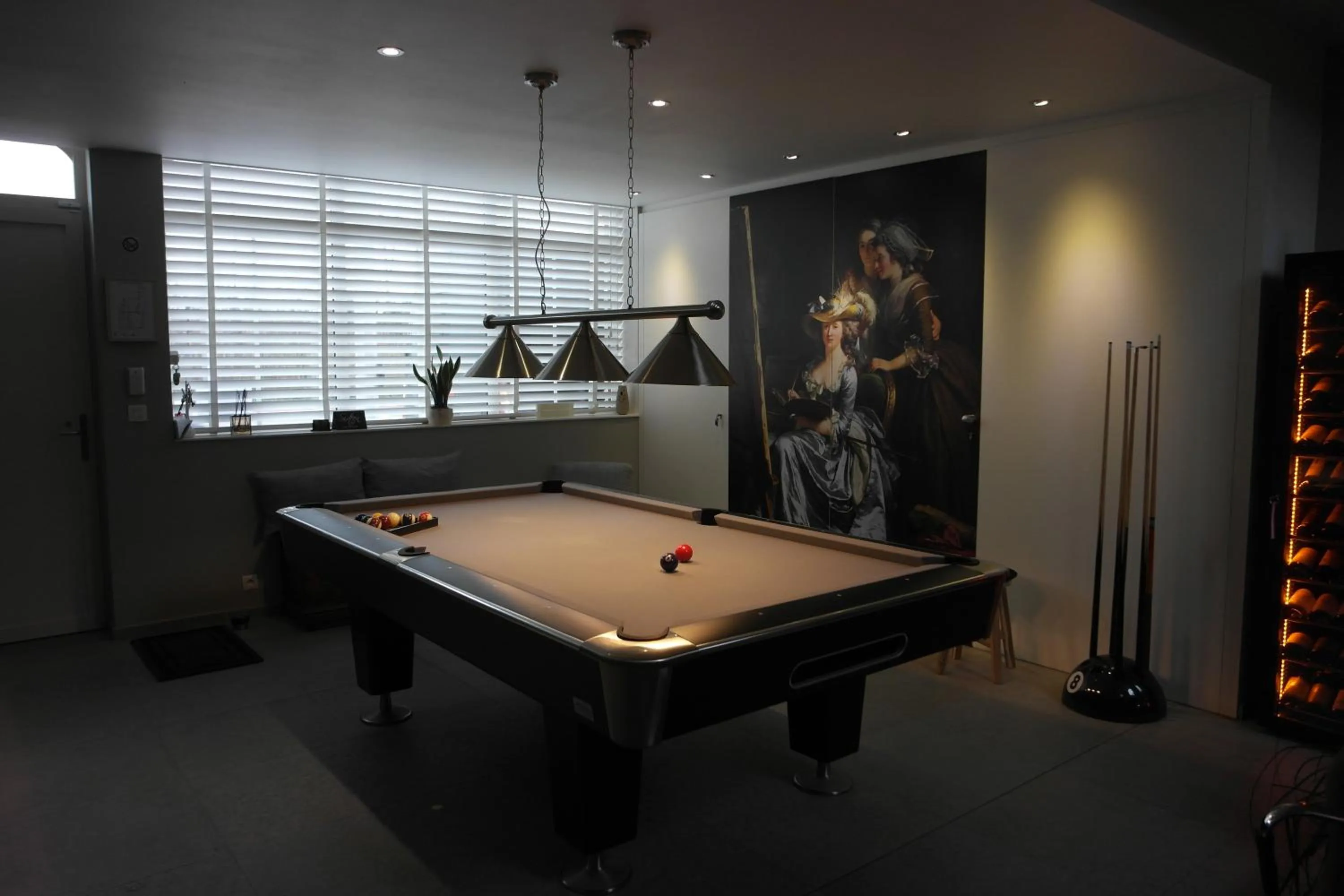 Billiard in B&B Sixteen