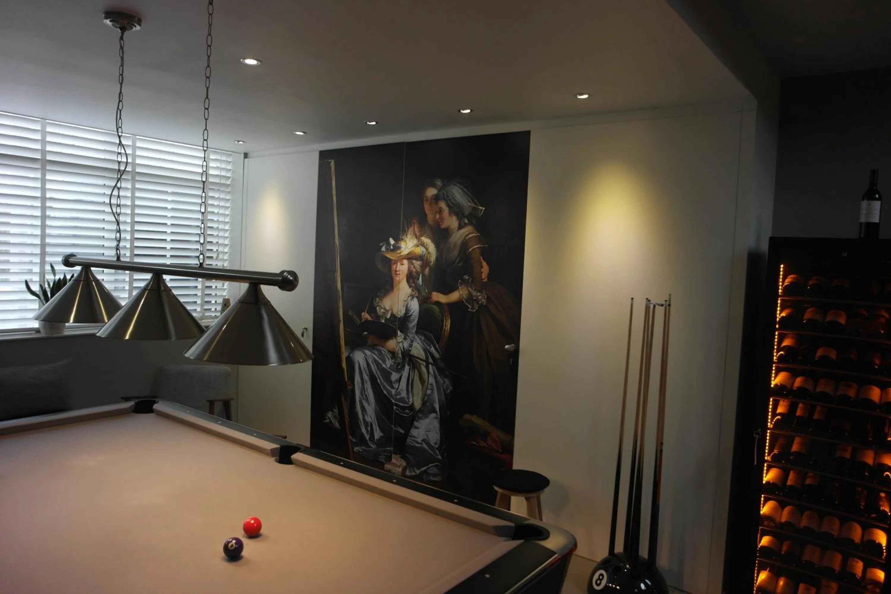 Billiard in B&B Sixteen