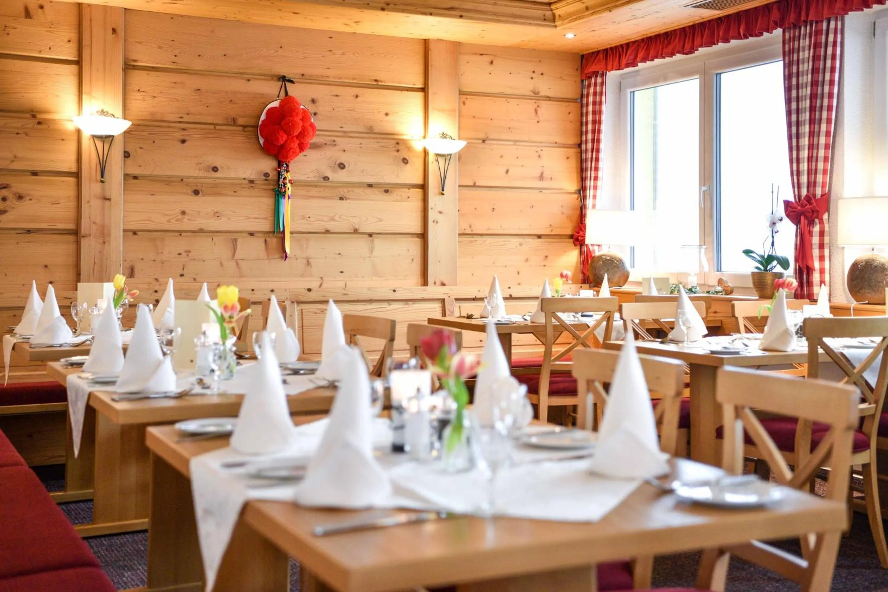 Restaurant/places to eat in Burg Hotel Feldberg