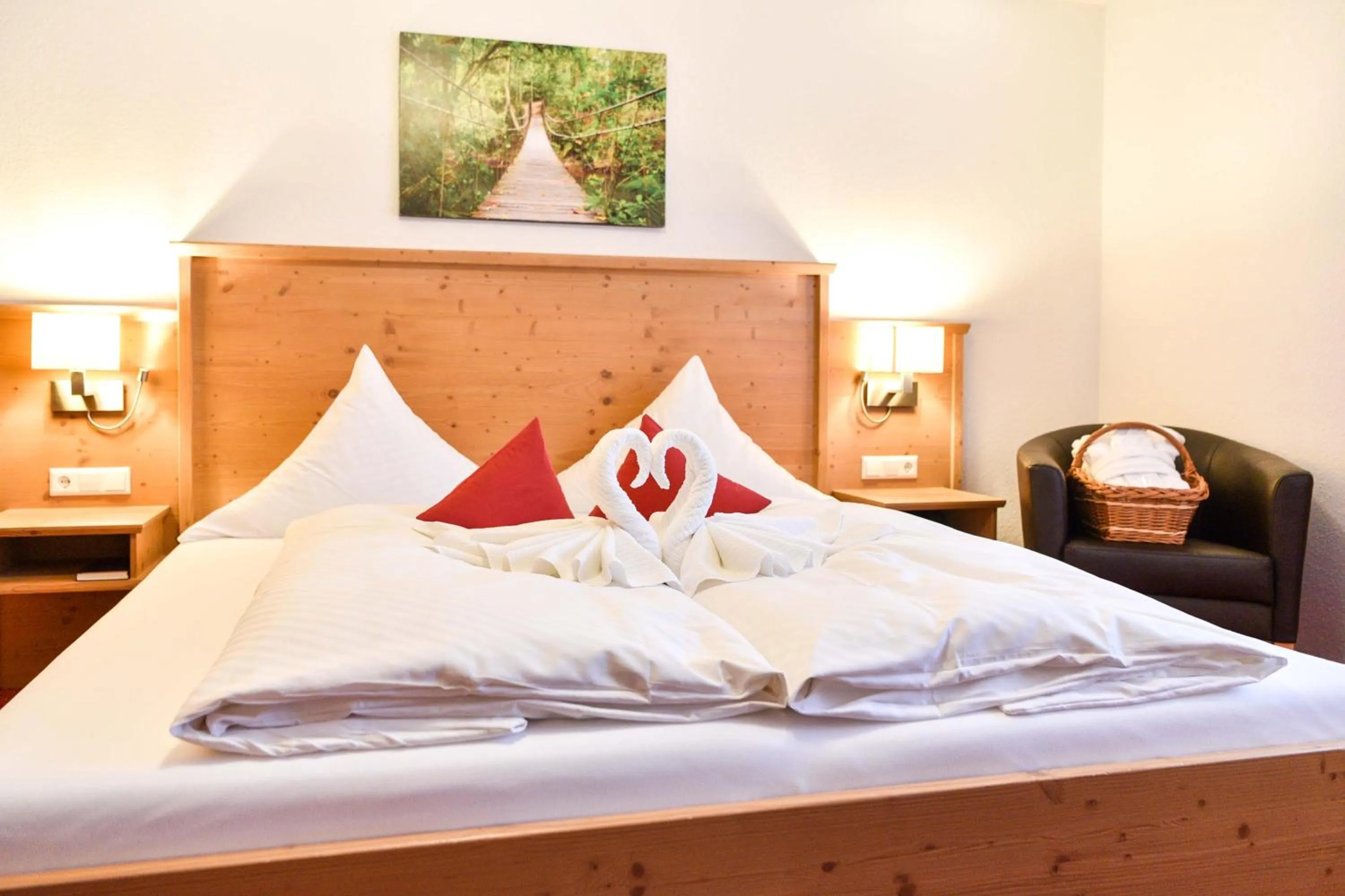 Bedroom, Bed in Burg Hotel Feldberg