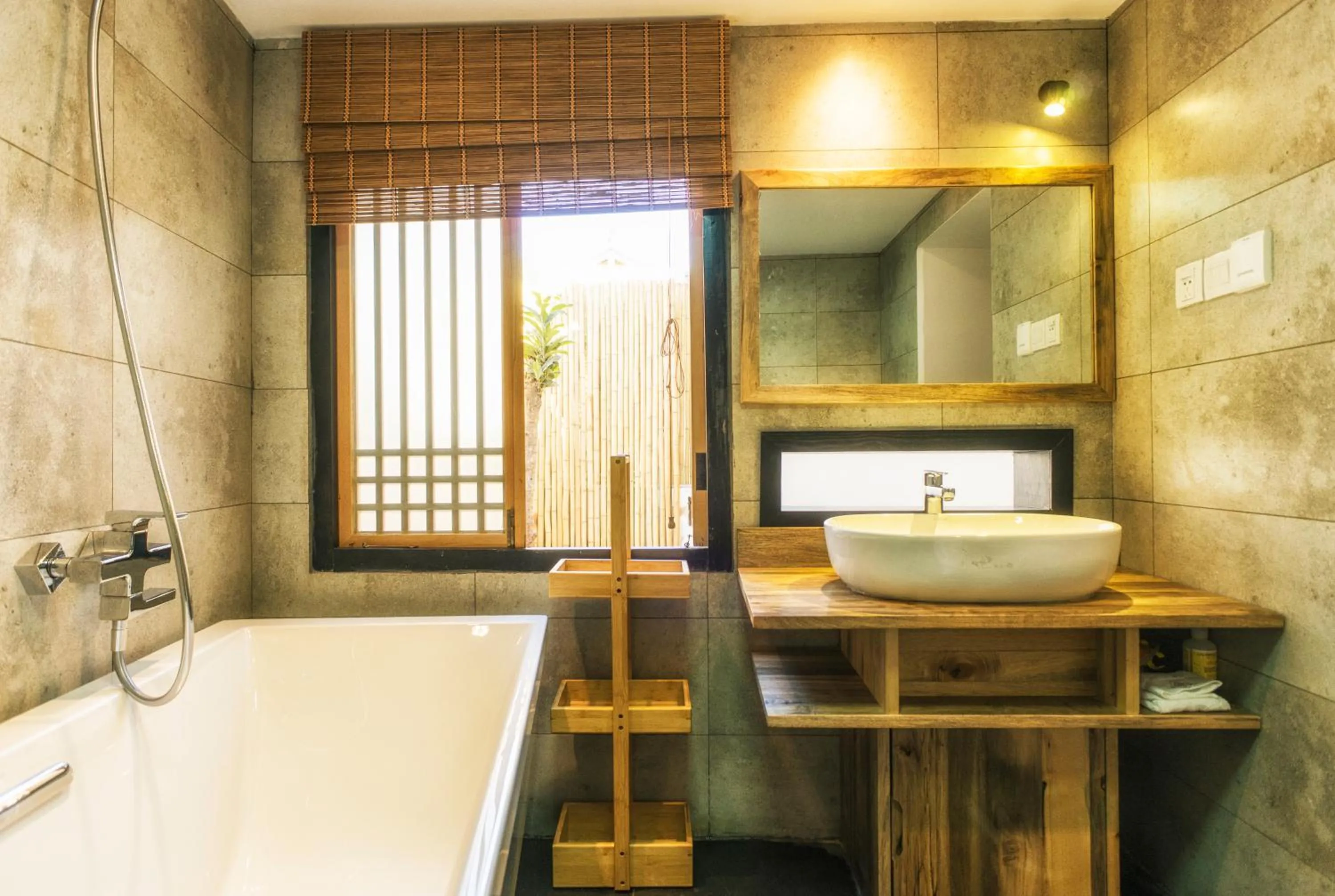 Bathroom in Dali Shaxi Qing Jing Courtyard