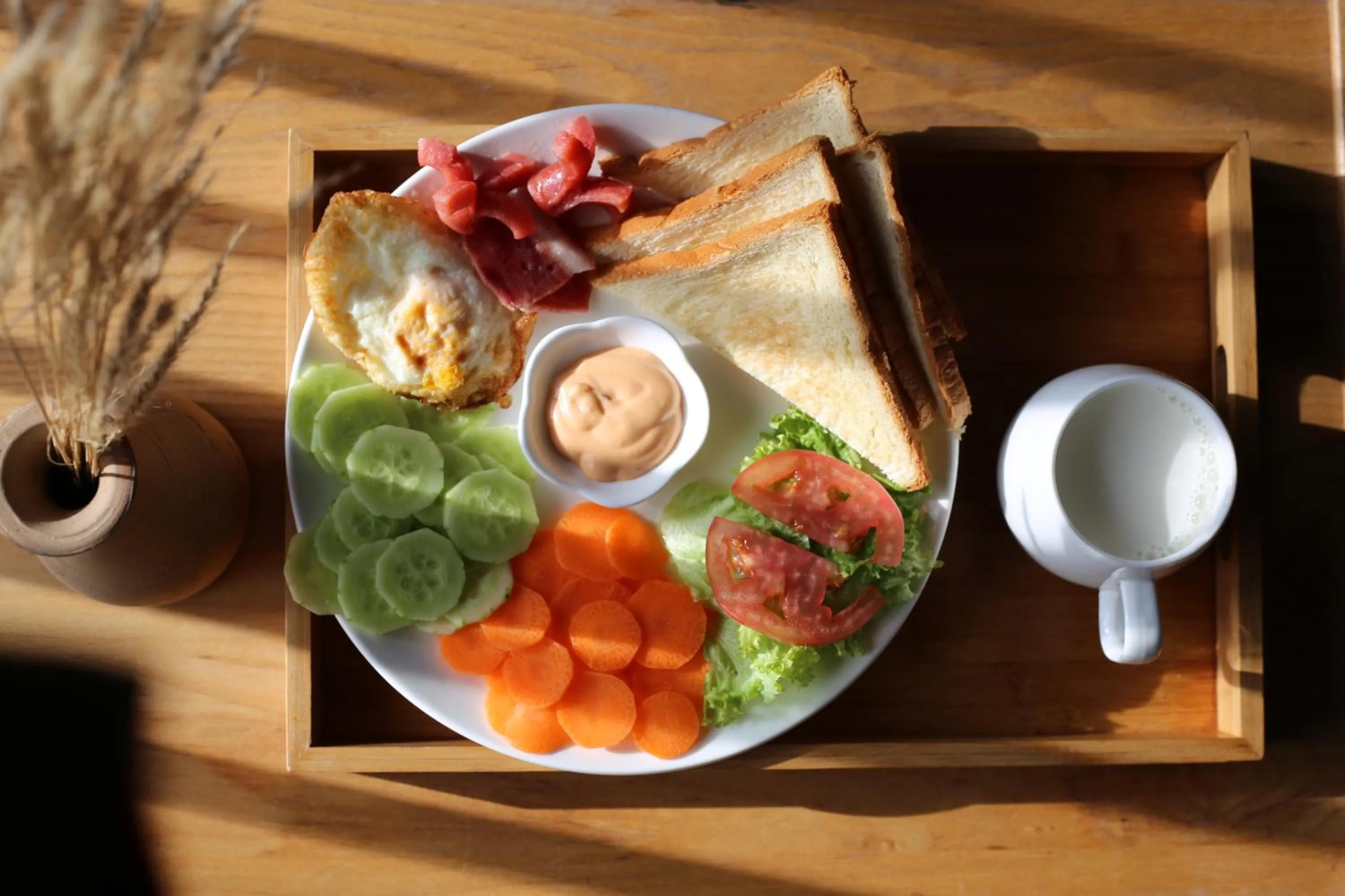 Breakfast in Dali Shaxi Qing Jing Courtyard