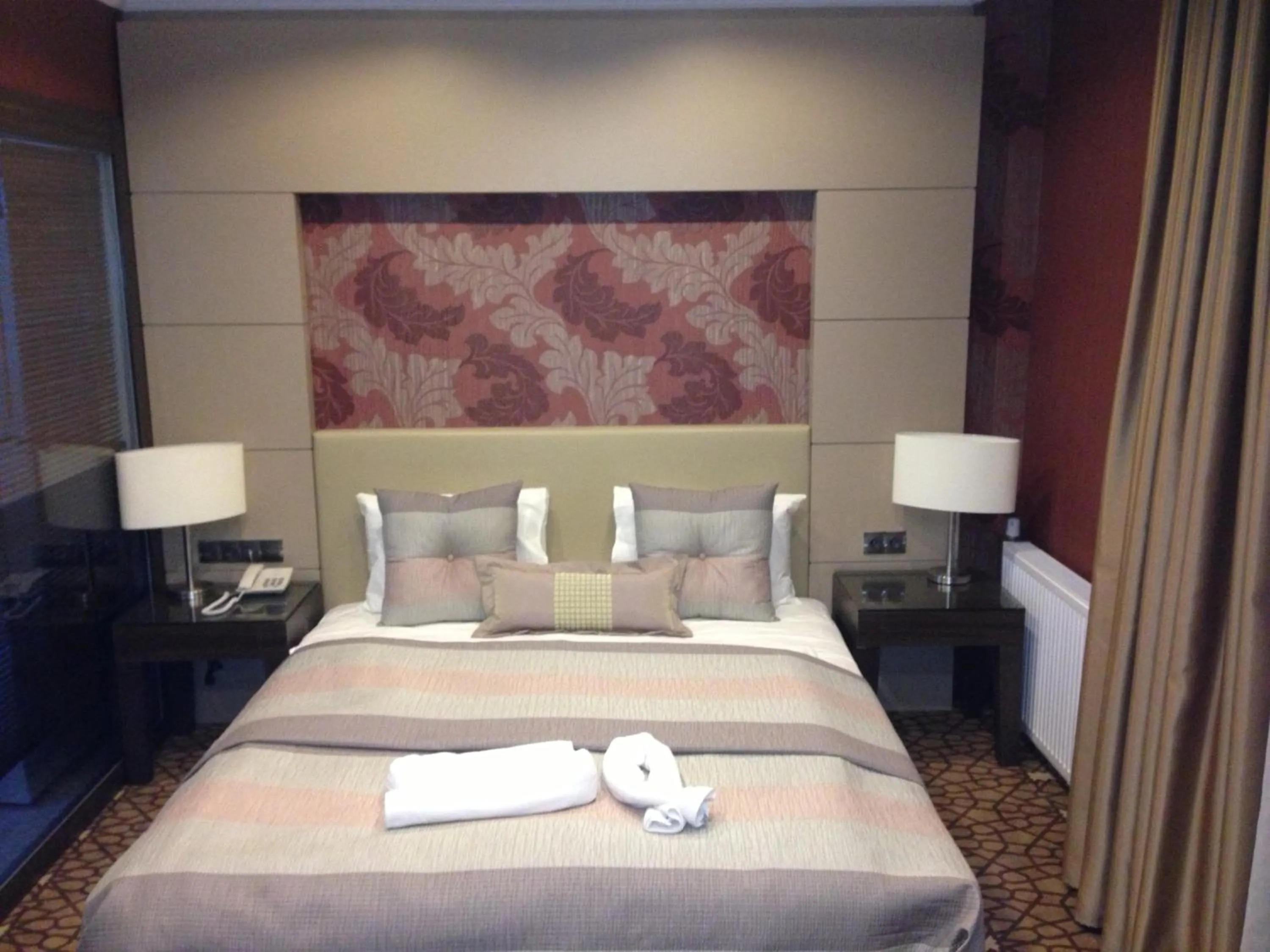 Shower, Bed in Prens Hotel