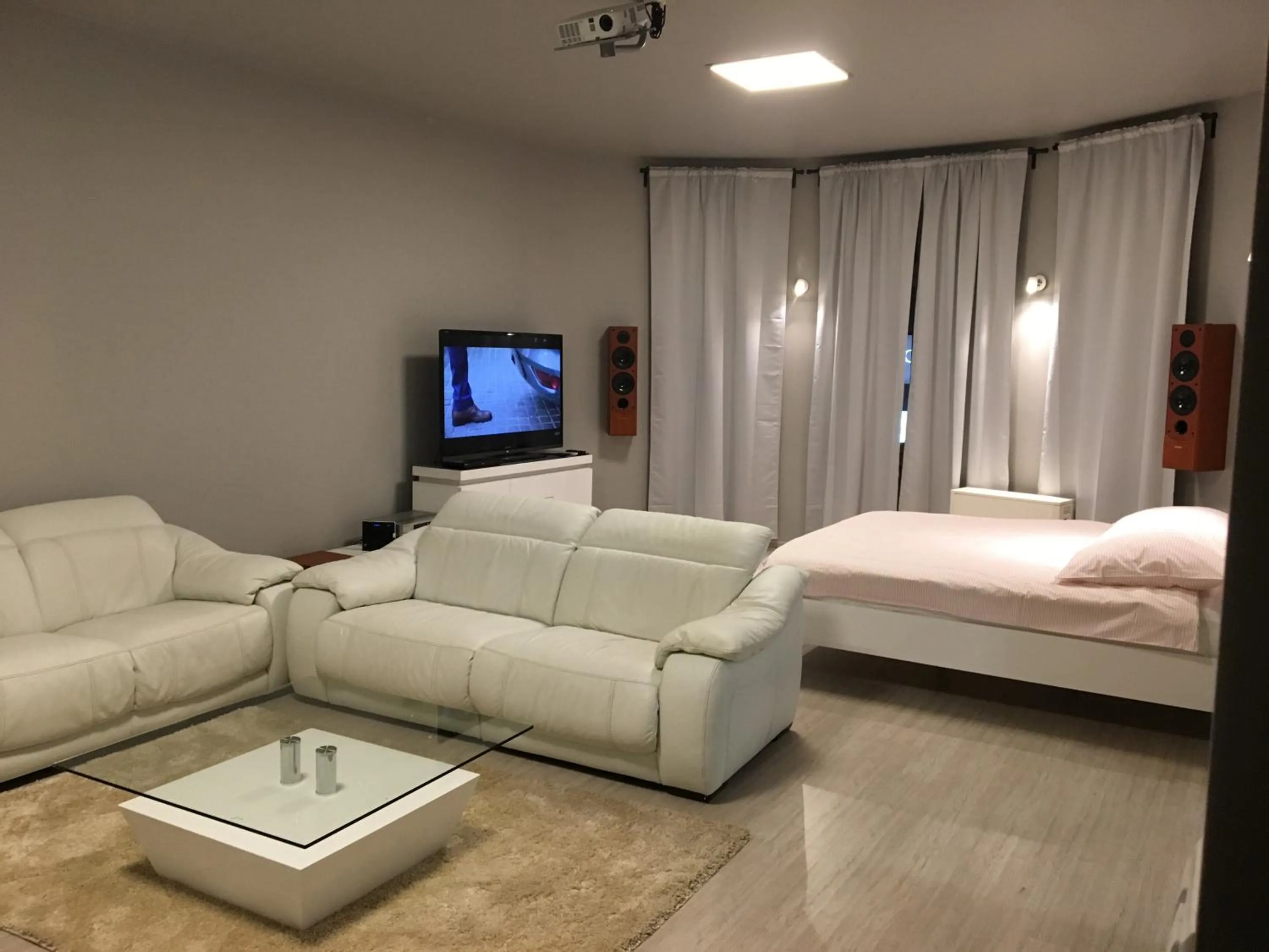 Living room, Bed in Studio Apartament Centrum Katowice