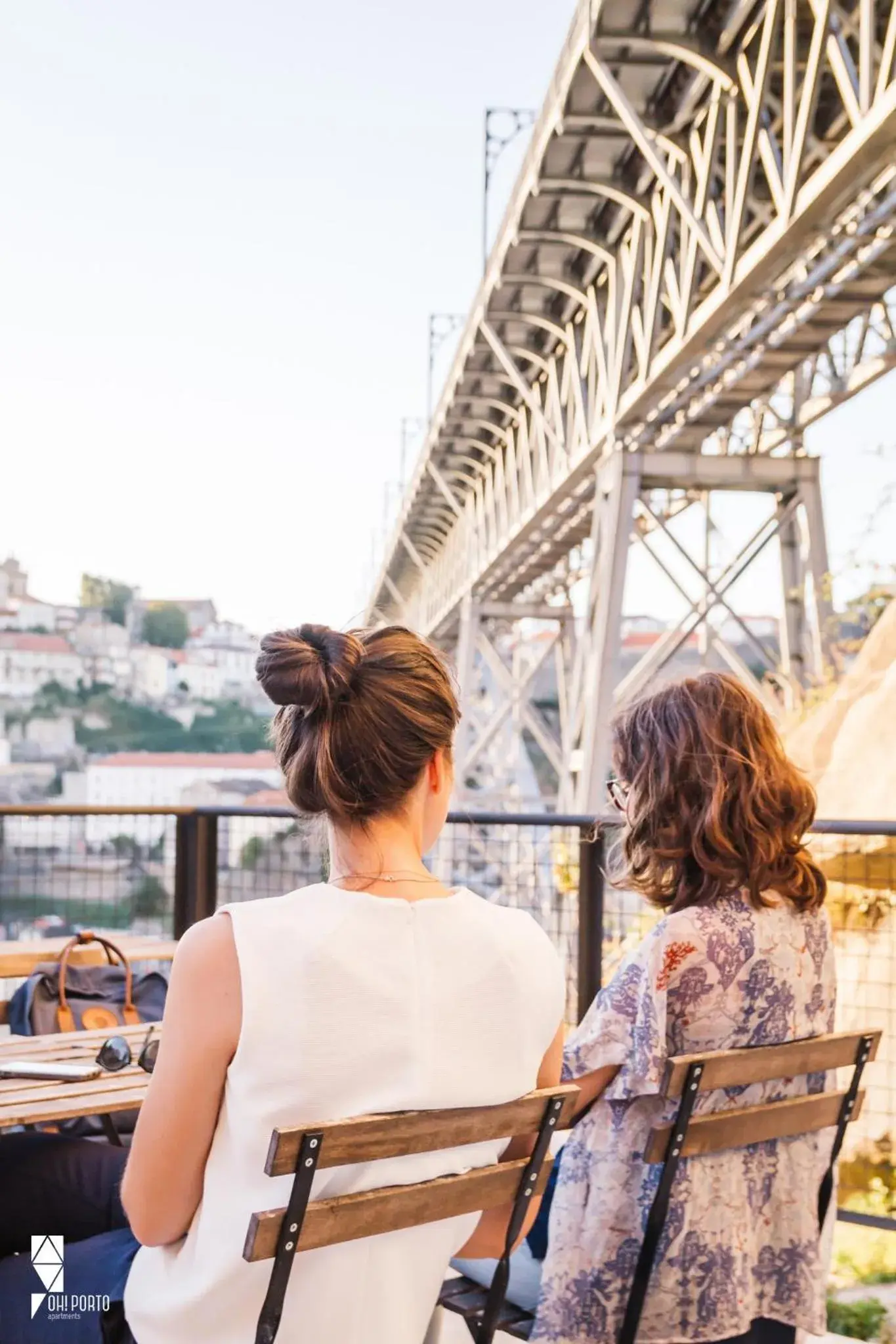 Property building in Oh! Porto Apartments Property building in Oh! Porto Apartments