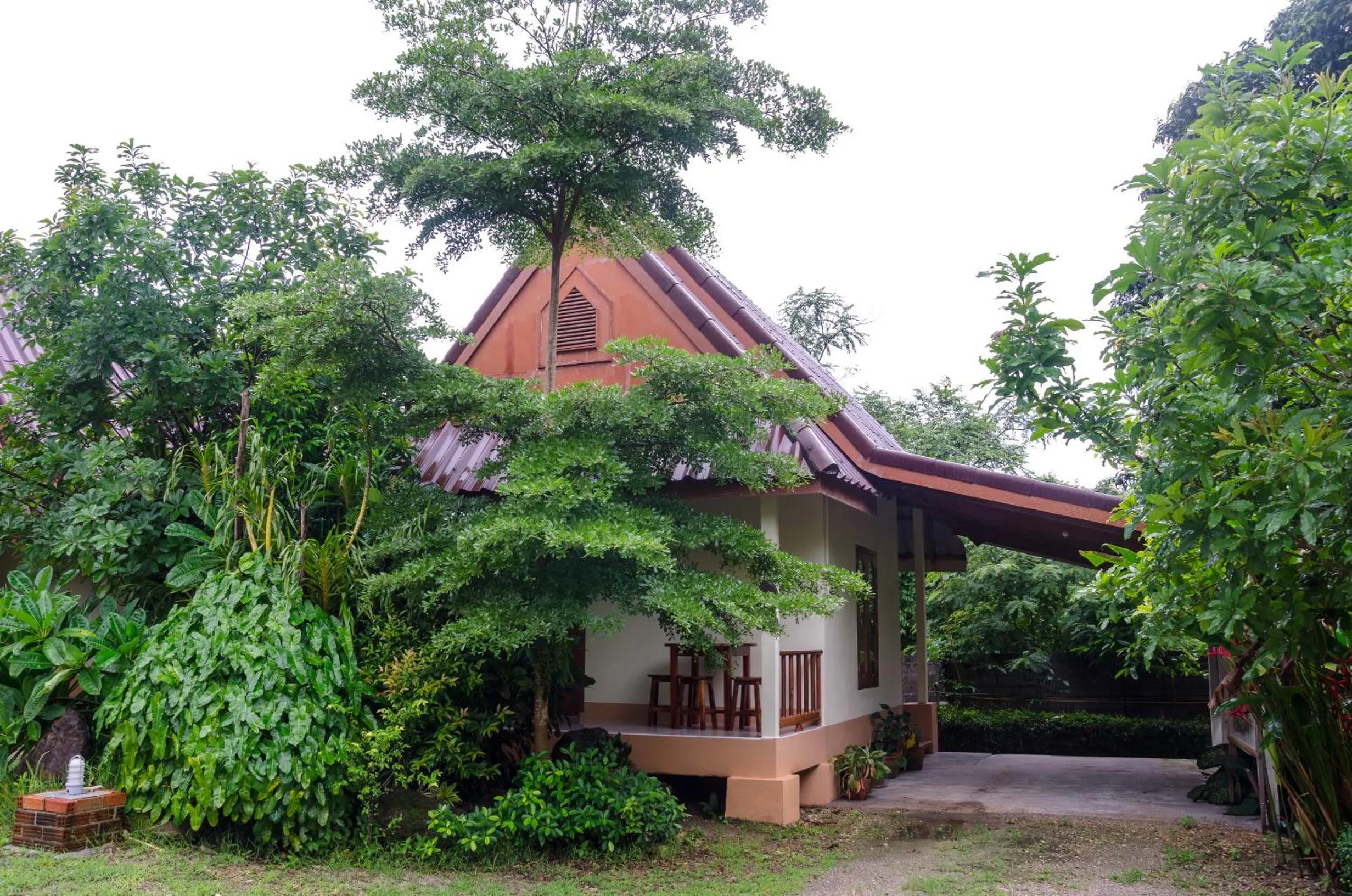 Garden view in Daranee Resort
