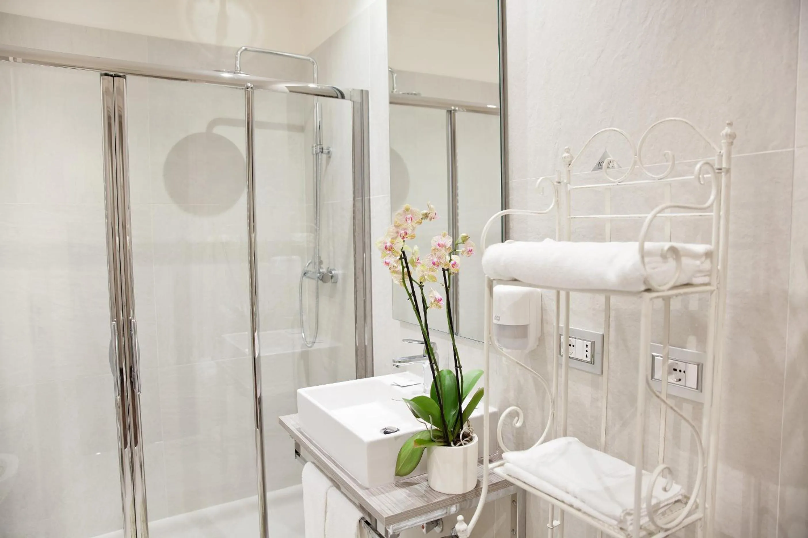 Double Room - single occupancy in Il Giardino di Ghilot