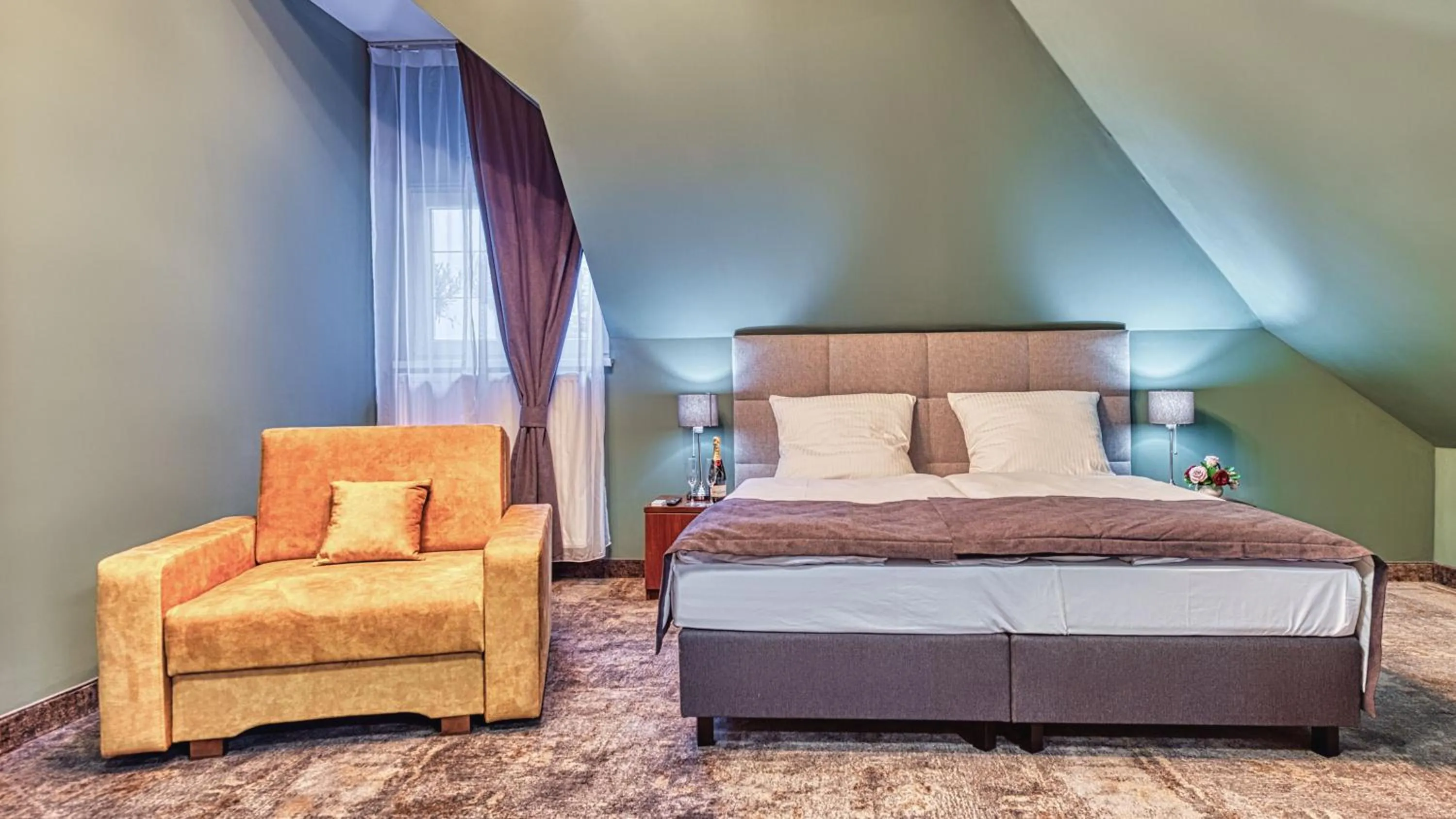 Bed in St Lukas Medical & SPA