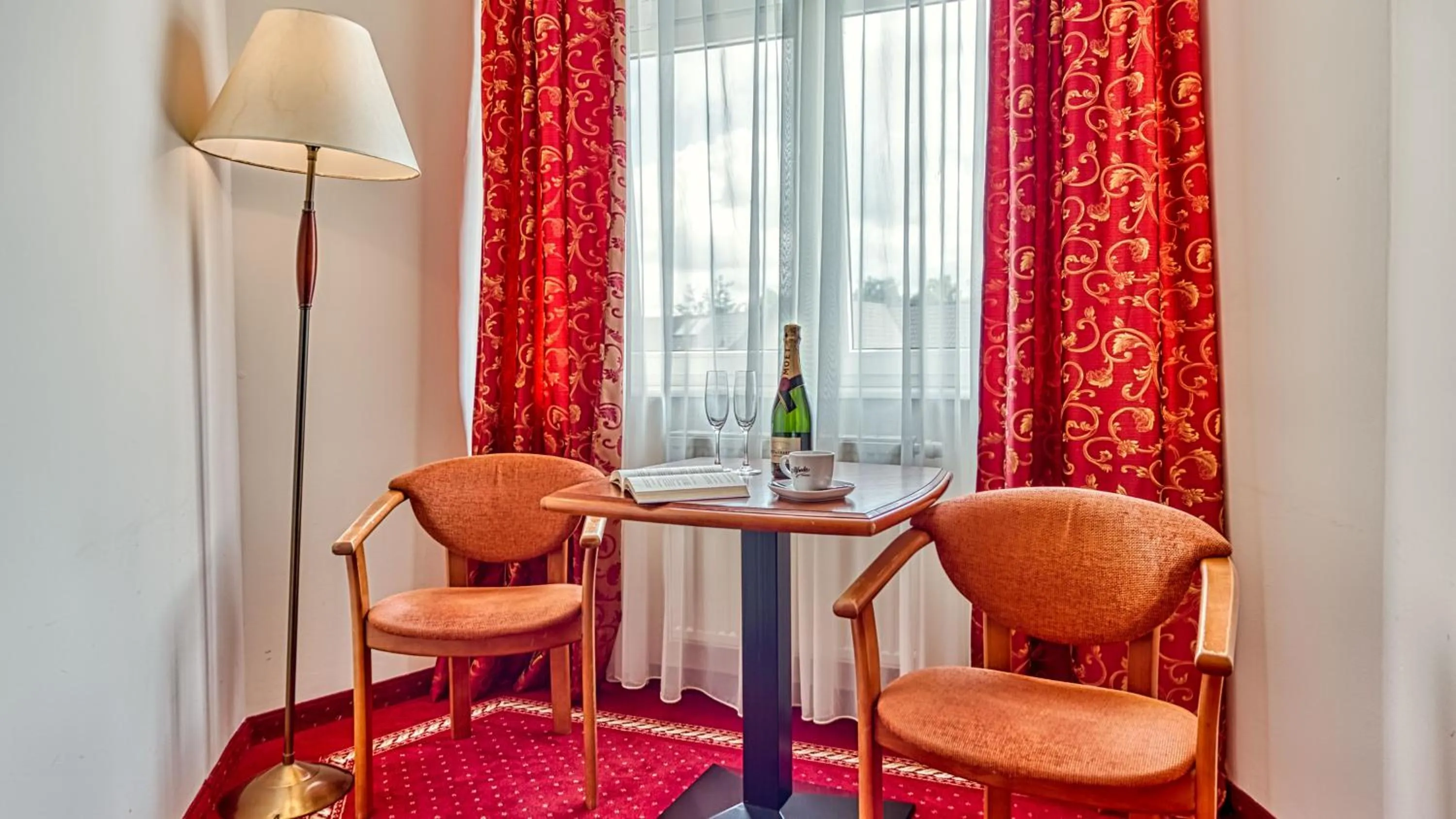 St Lukas Medical & SPA