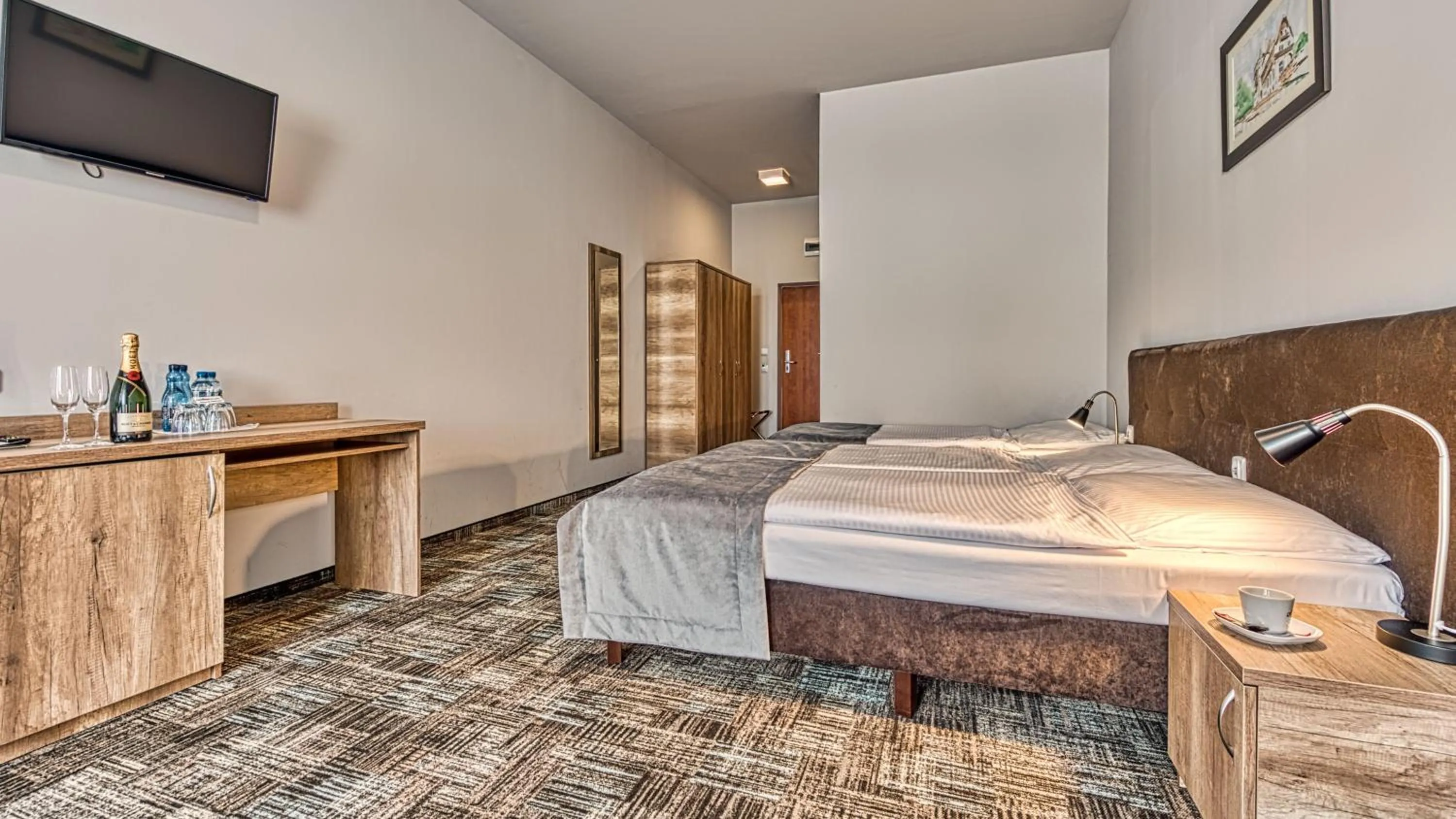 Bed in St Lukas Medical & SPA