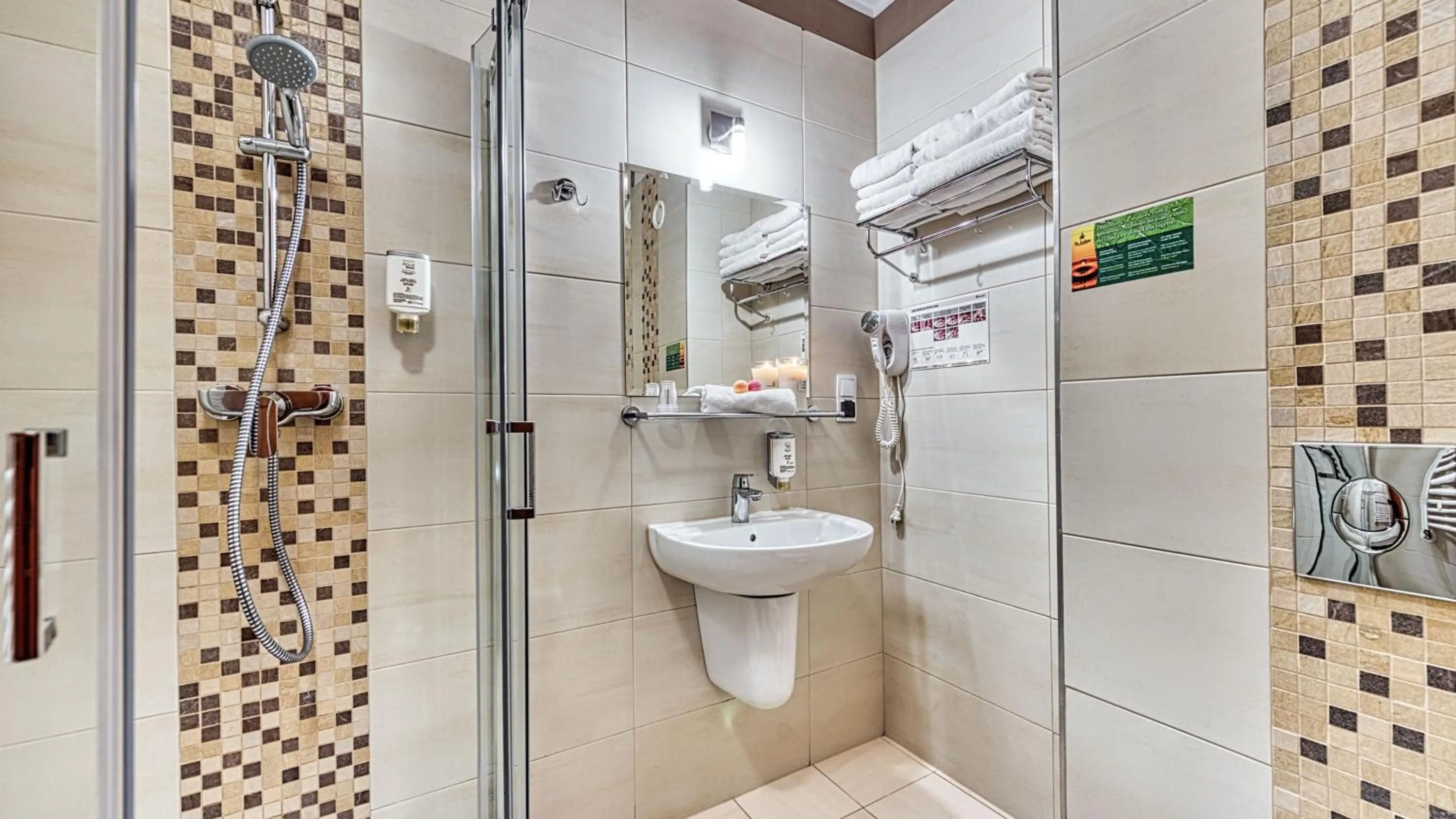 St Lukas Medical & SPA